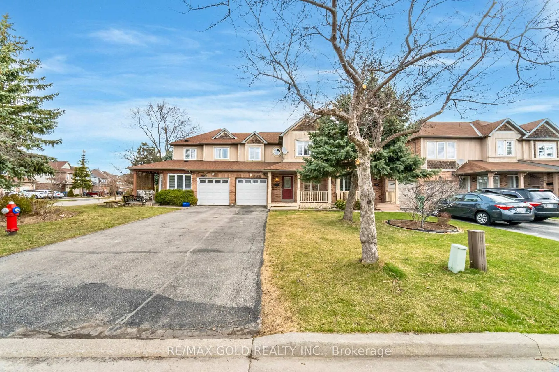 Photo 2 of 5352 Bushelgrove Circle, Mississauga, Central Erin Mills — HOMEH