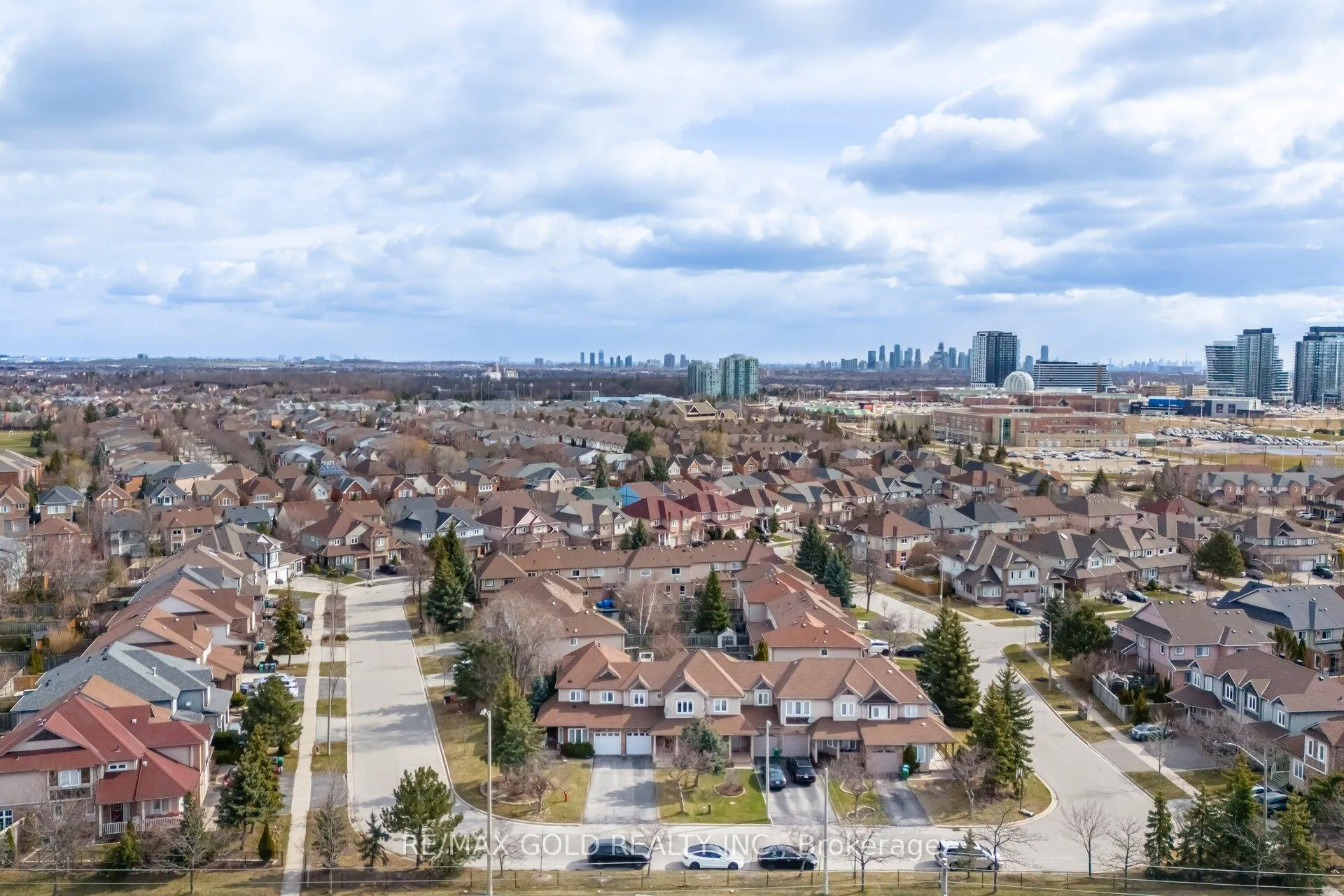 Photo 32 of 5352 Bushelgrove Circle, Mississauga, Central Erin Mills — HOMEH