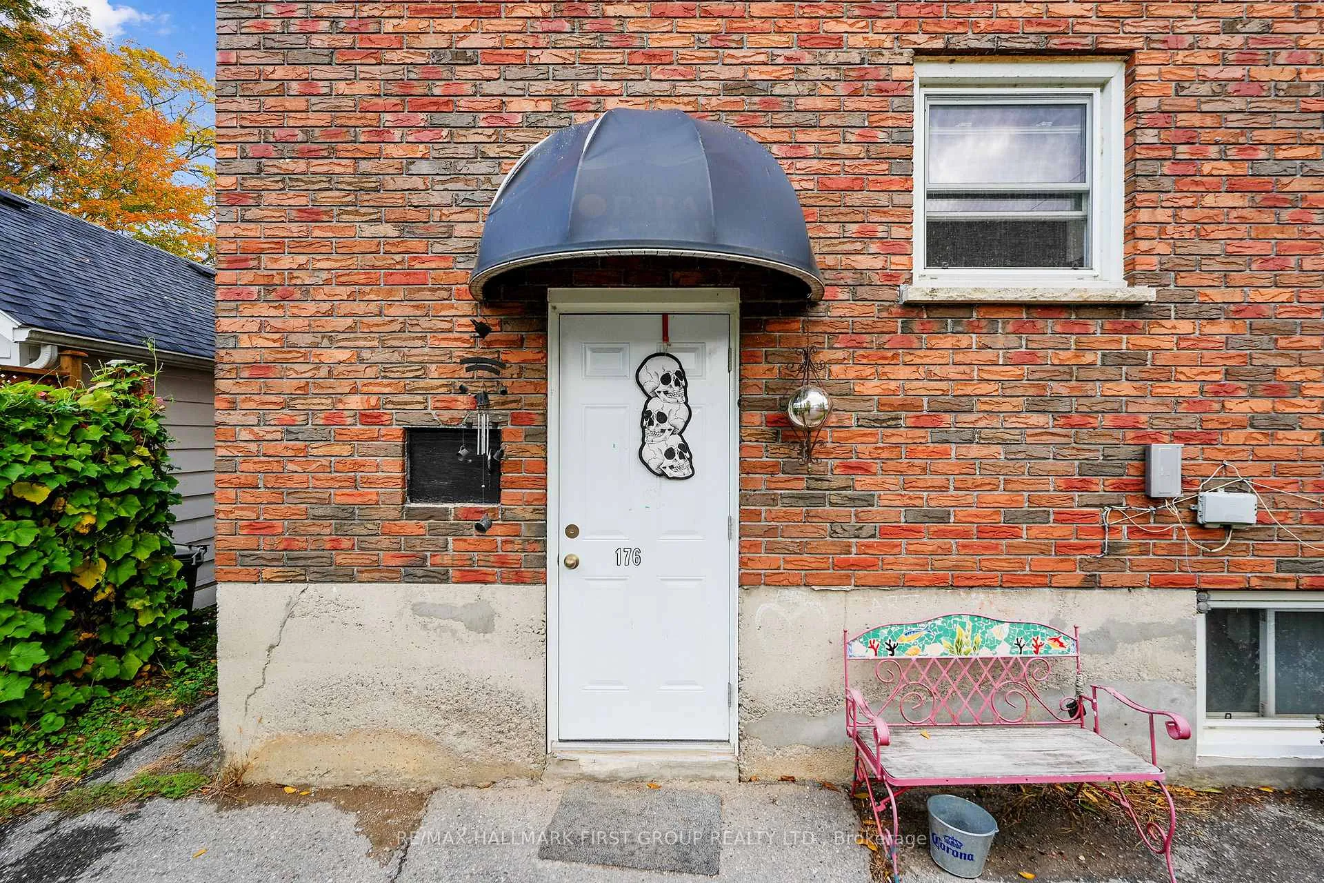Photo 4 of Unit Upper, 176 Sydenham Street, Cobourg — HOMEH