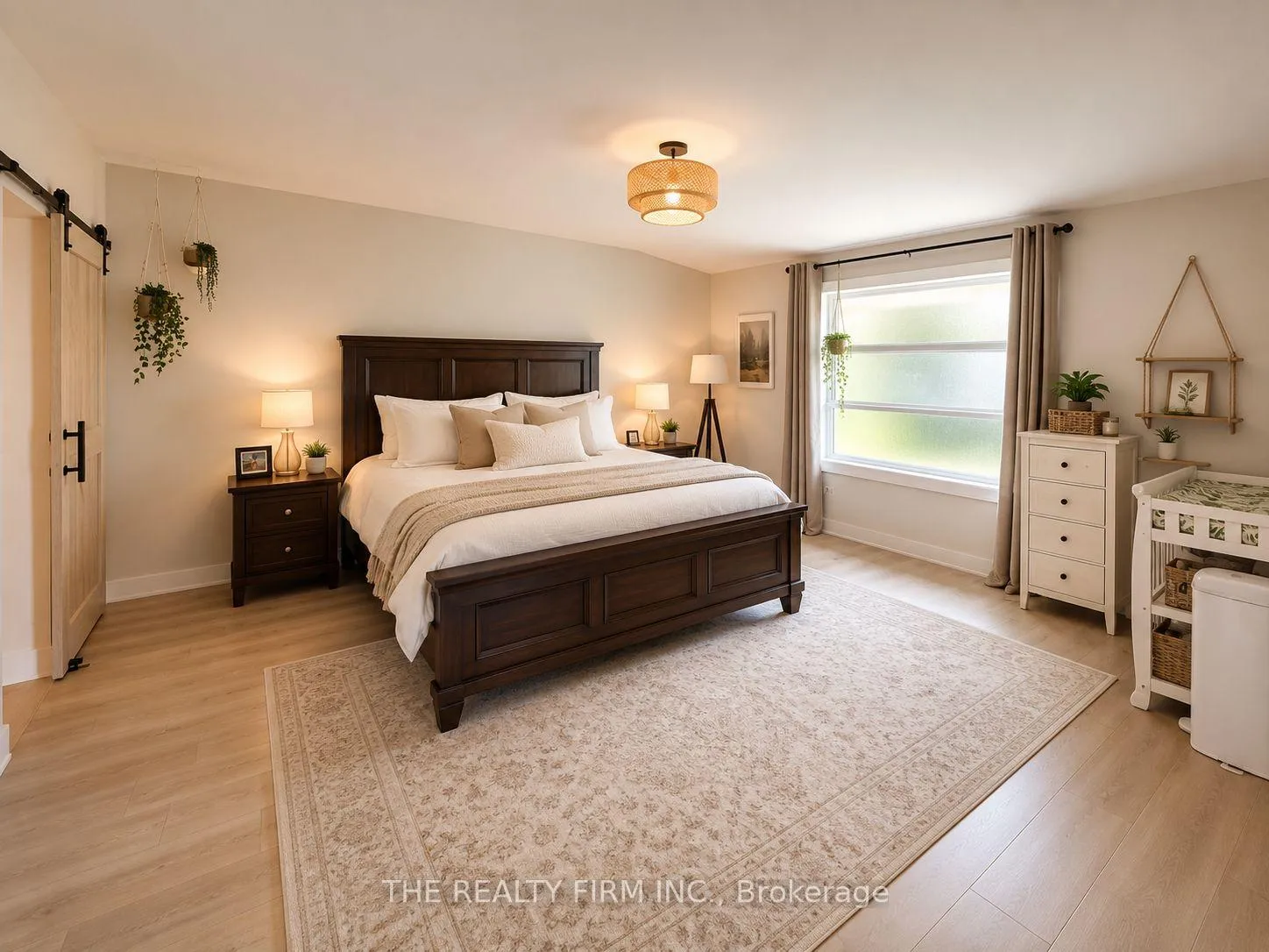 Photo 11 of 16 West Avenue, St. Thomas — HOMEH
