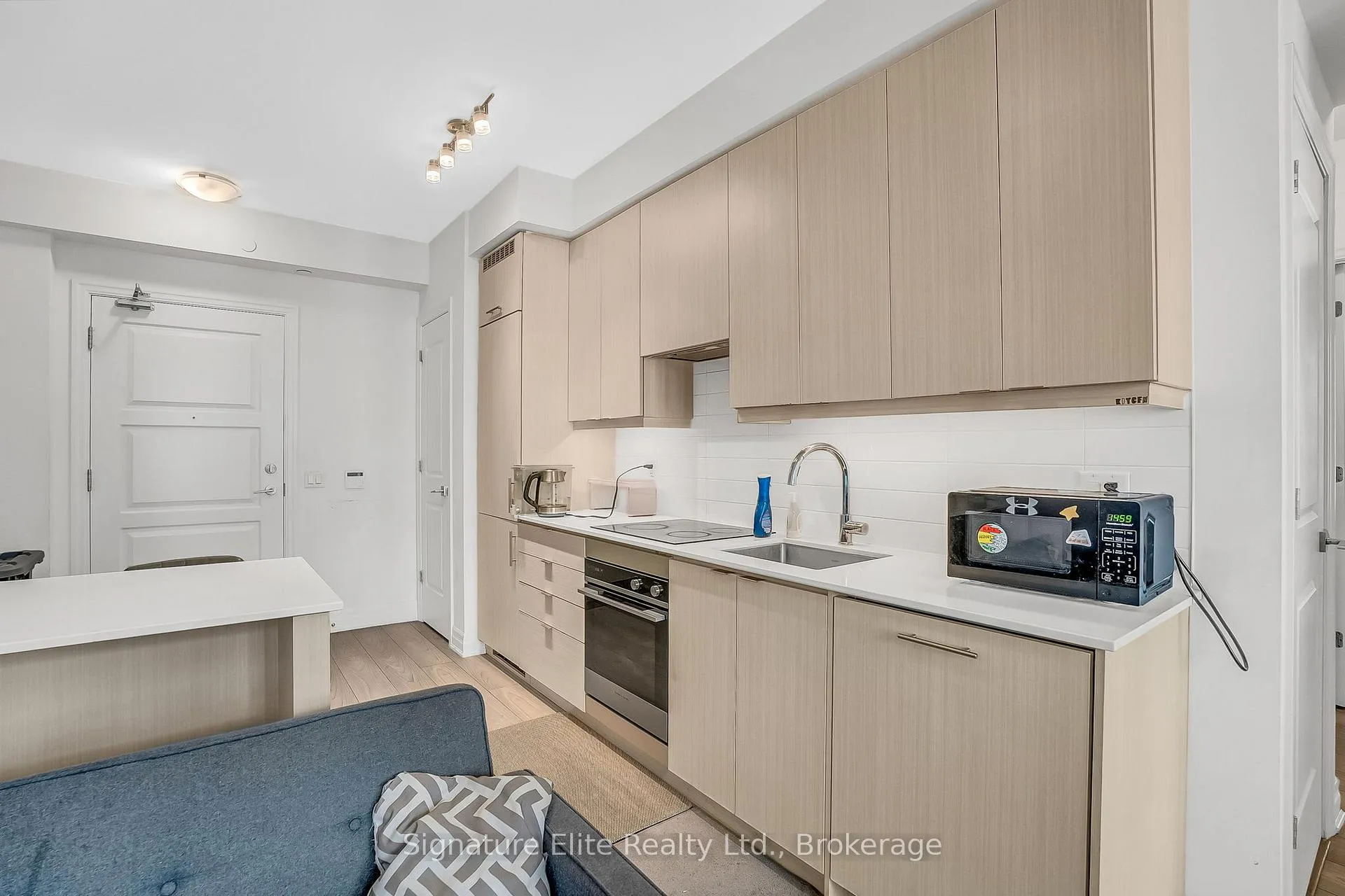 Photo 5 of Unit 3402, 36 Elm Drive, Mississauga, Fairview — HOMEH