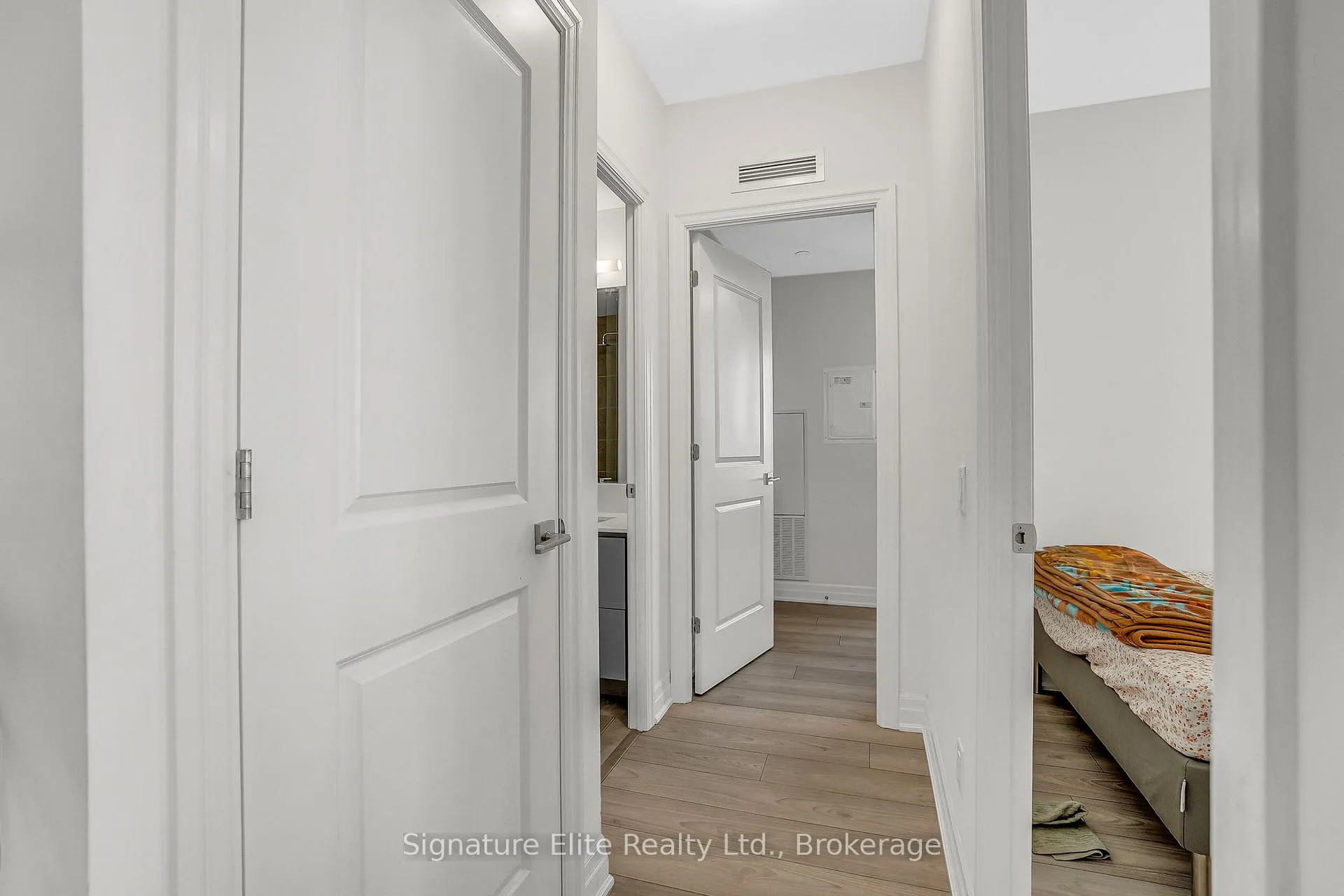 Photo 9 of Unit 3402, 36 Elm Drive, Mississauga, Fairview — HOMEH