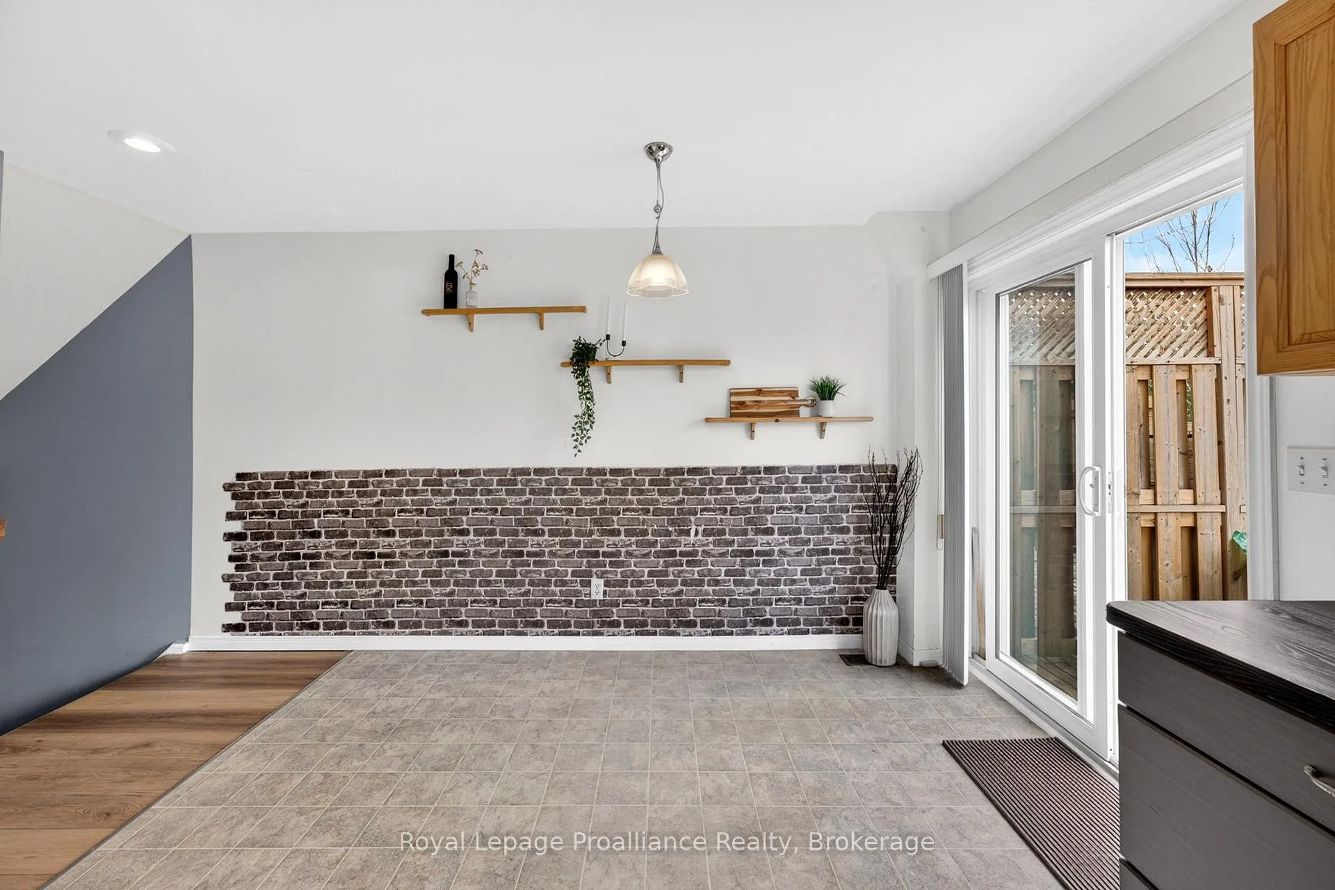 Photo 12 of Unit 4, 9 Progress Avenue, Belleville, Belleville Ward — HOMEH