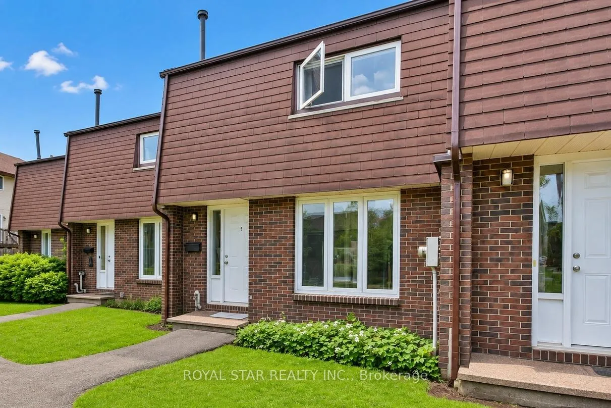 Photo 2 of Unit 5, 3333 Mccarthy Road, Ottawa, Hunt Club/Western Community — HOMEH
