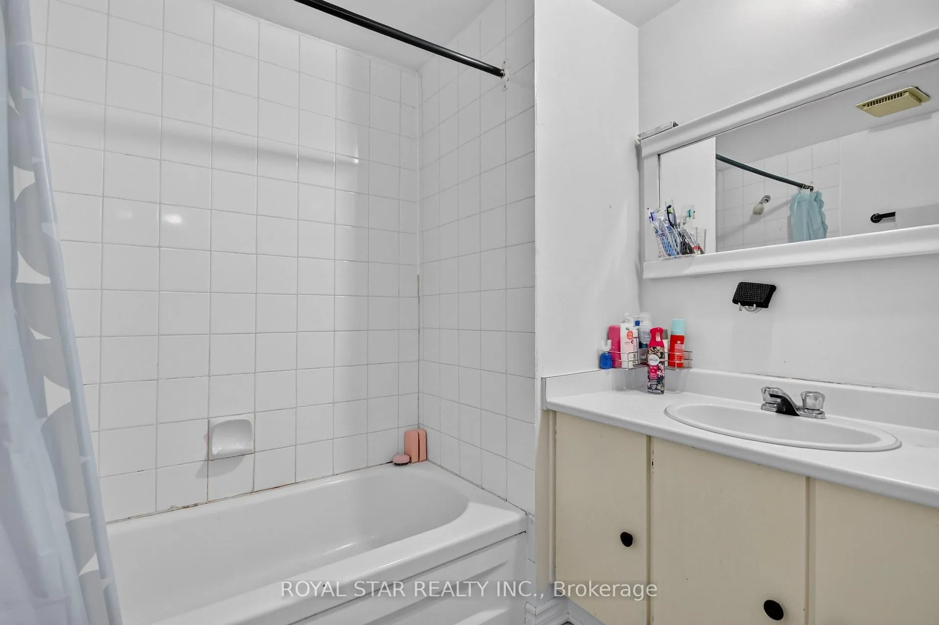 Photo 27 of Unit 5, 3333 Mccarthy Road, Ottawa, Hunt Club/Western Community — HOMEH
