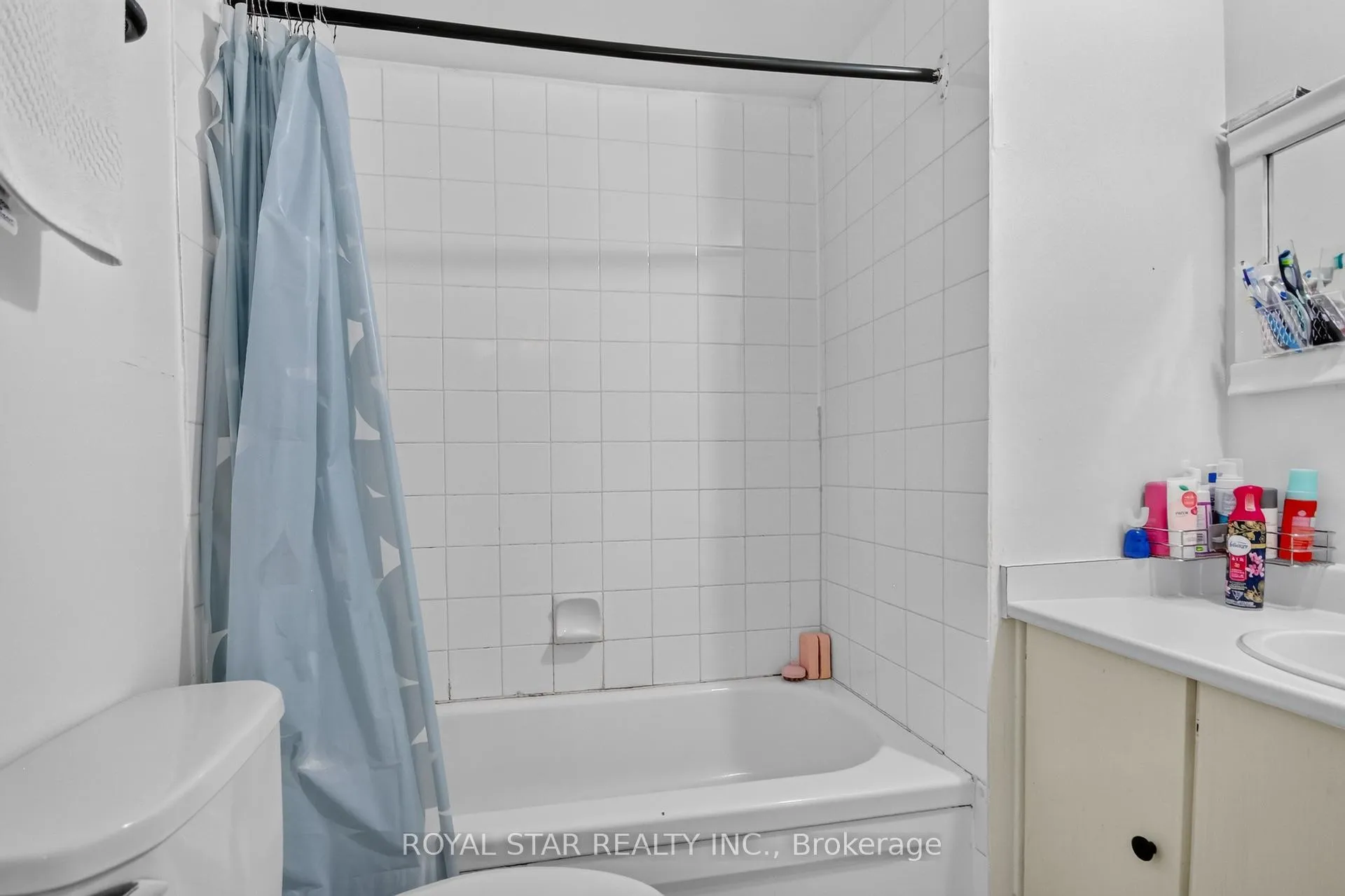 Photo 28 of Unit 5, 3333 Mccarthy Road, Ottawa, Hunt Club/Western Community — HOMEH