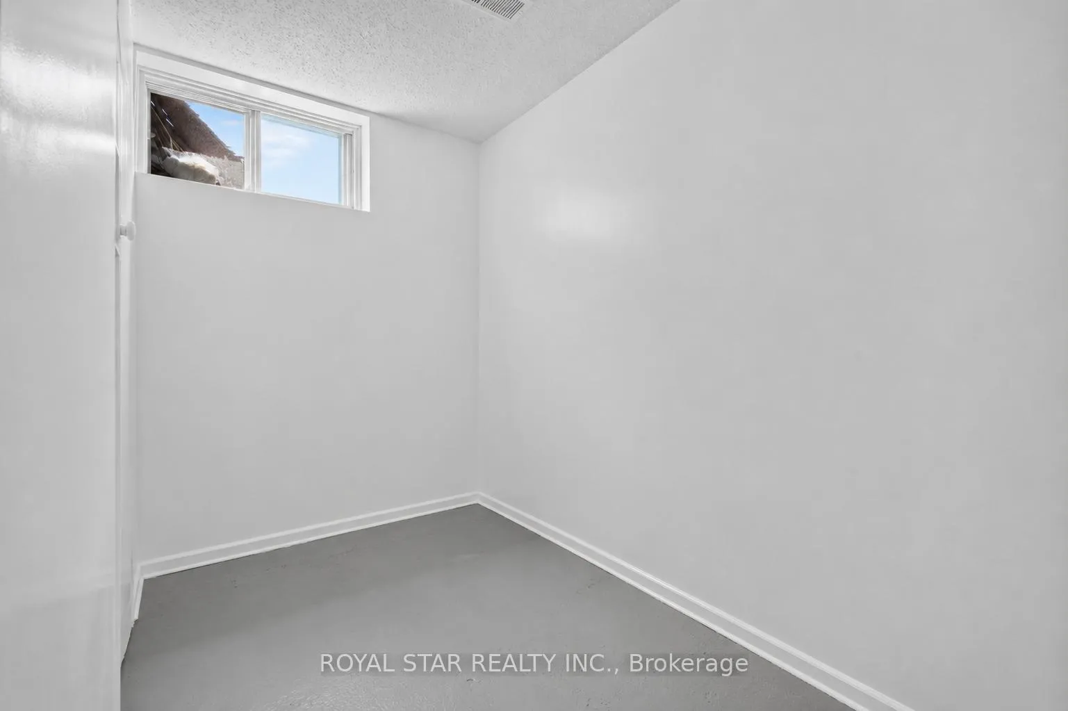 Photo 34 of Unit 5, 3333 Mccarthy Road, Ottawa, Hunt Club/Western Community — HOMEH