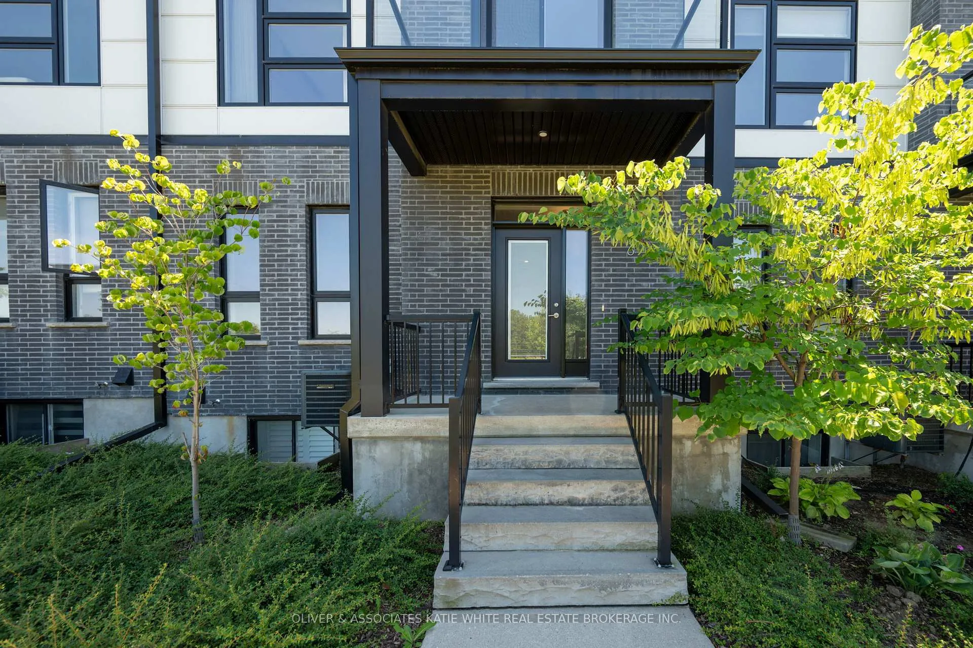 Photo 3 of Unit 6, 231 Callaway Road, London, North R — HOMEH