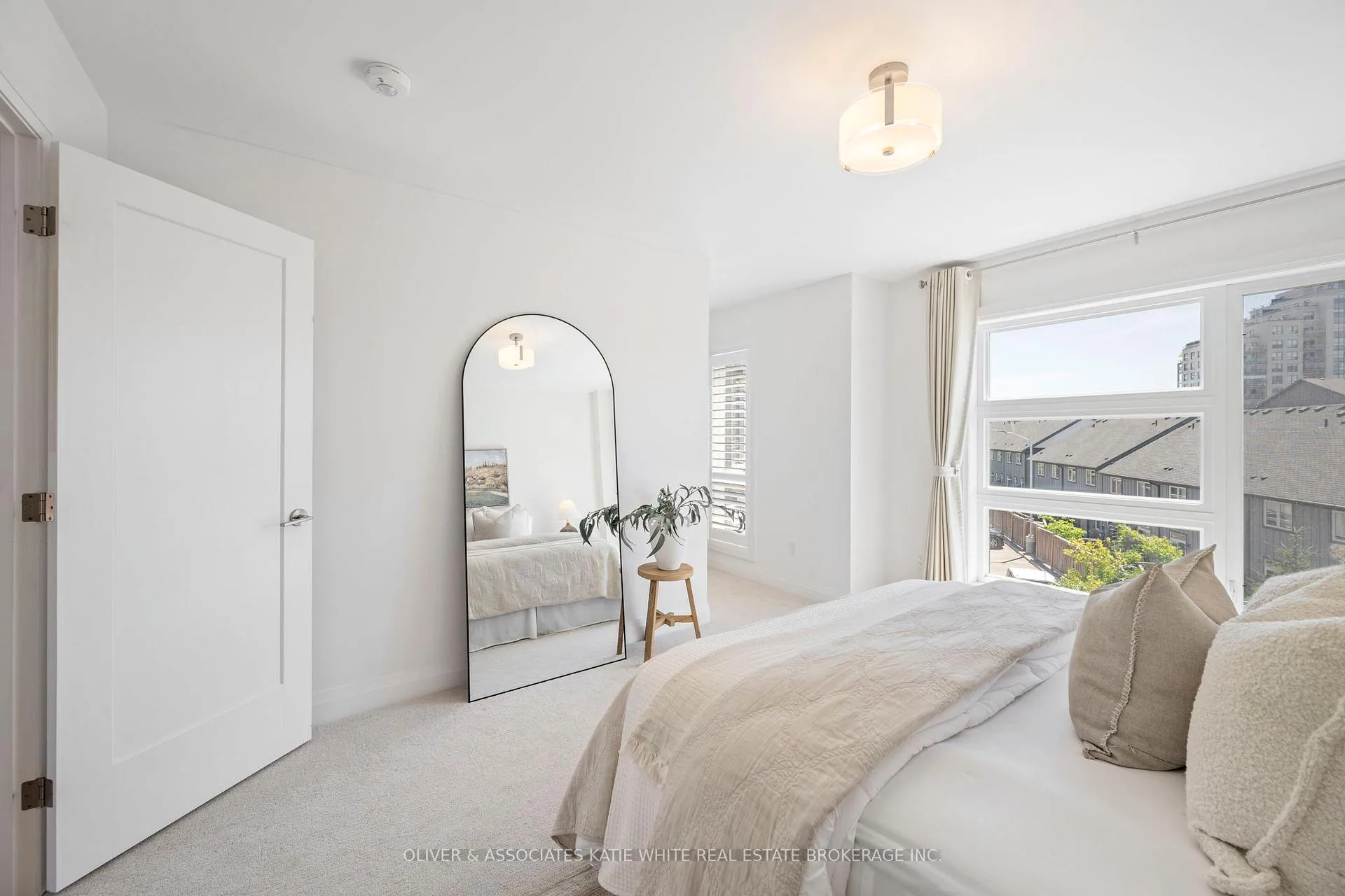 Photo 25 of Unit 6, 231 Callaway Road, London, North R — HOMEH