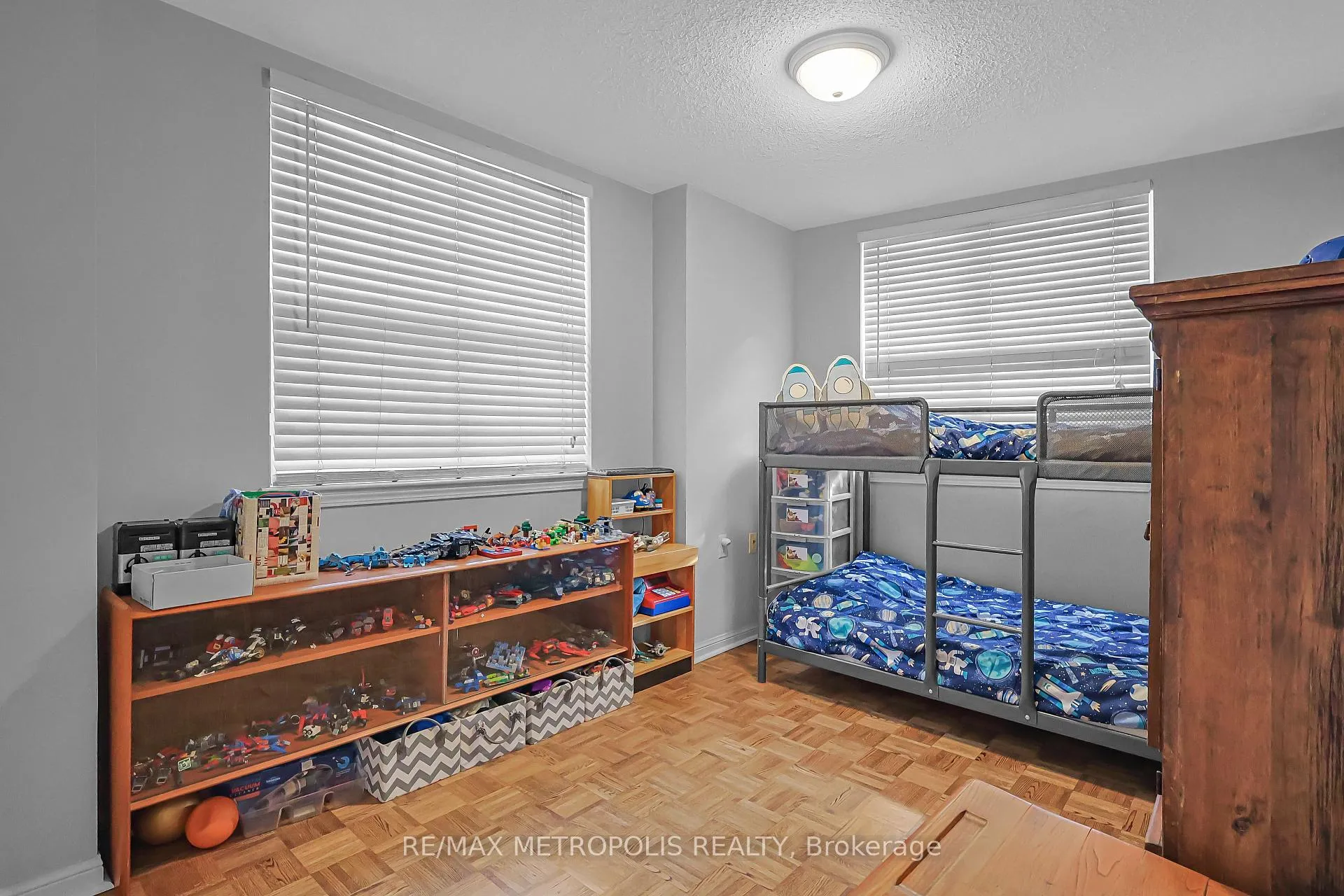 Photo 13 of Unit 216, 2500 Rutherford Road, Vaughan, Maple — HOMEH