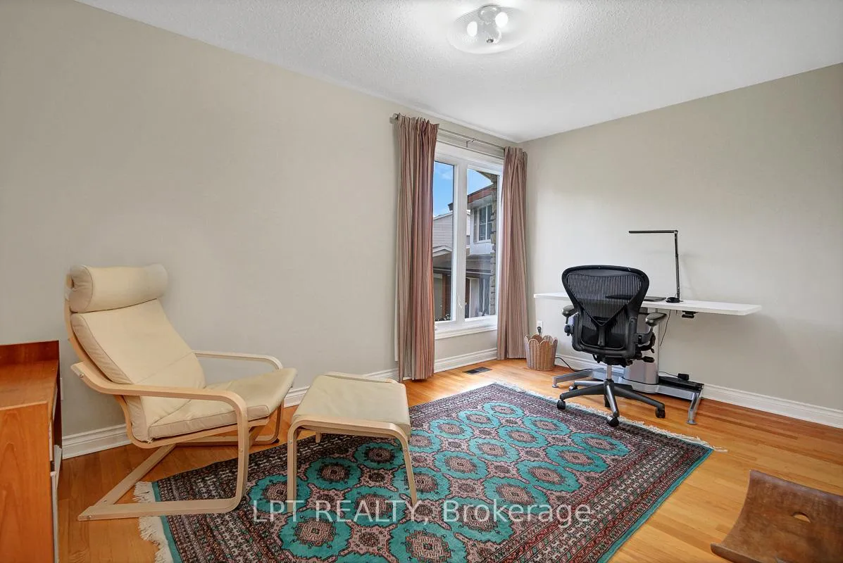 Photo 27 of 1772 Dunkirk Crescent, Ottawa, Playfair Park — HOMEH