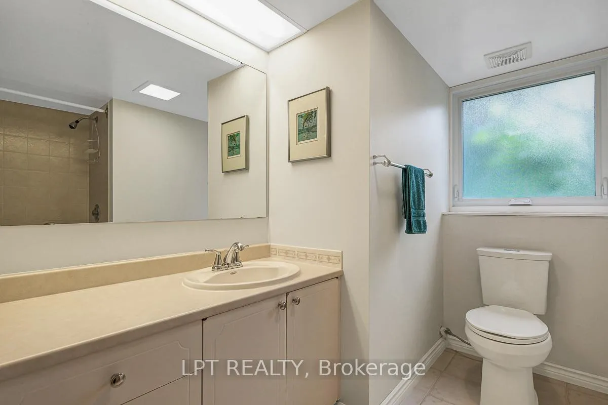 Photo 29 of 1772 Dunkirk Crescent, Ottawa, Playfair Park — HOMEH