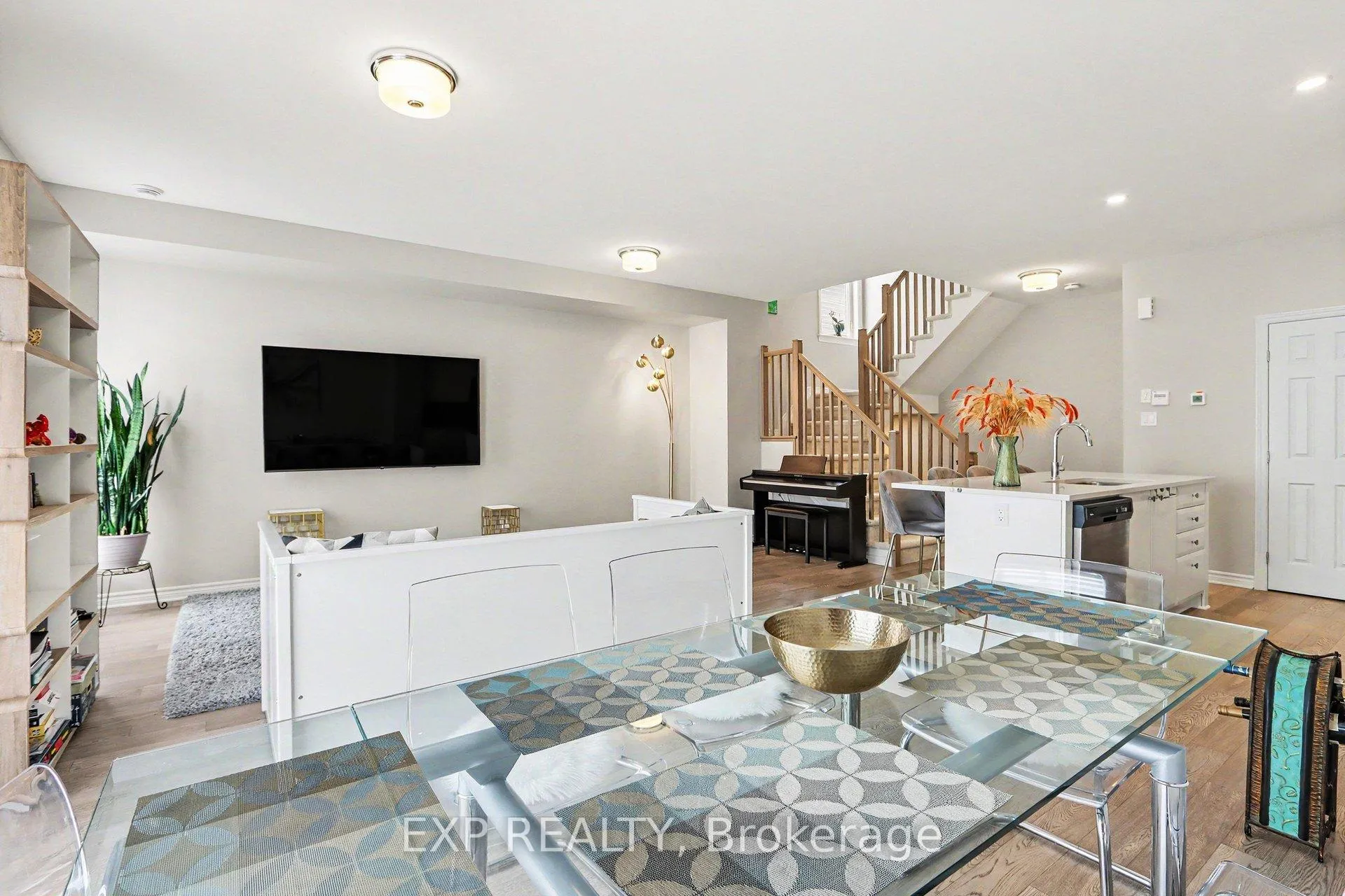 Photo 10 of 276 Pastel Way, Ottawa, Barrhaven - Half Moon Bay — HOMEH