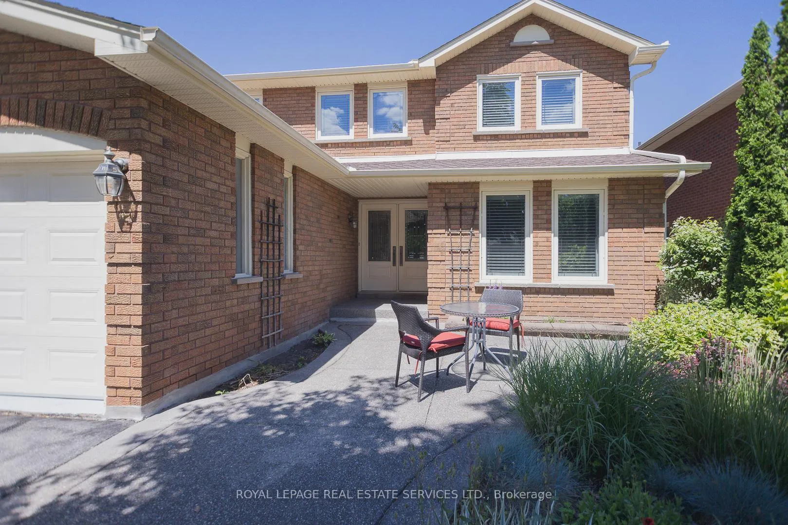 Photo 2 of 1361 Greendale Terrace, Oakville, Glen Abbey — HOMEH