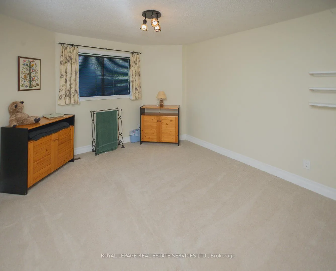 Photo 18 of 1361 Greendale Terrace, Oakville, Glen Abbey — HOMEH