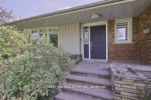 Photo 7 of 9 Vistaview Boulevard, Vaughan, Uplands — HOMEH