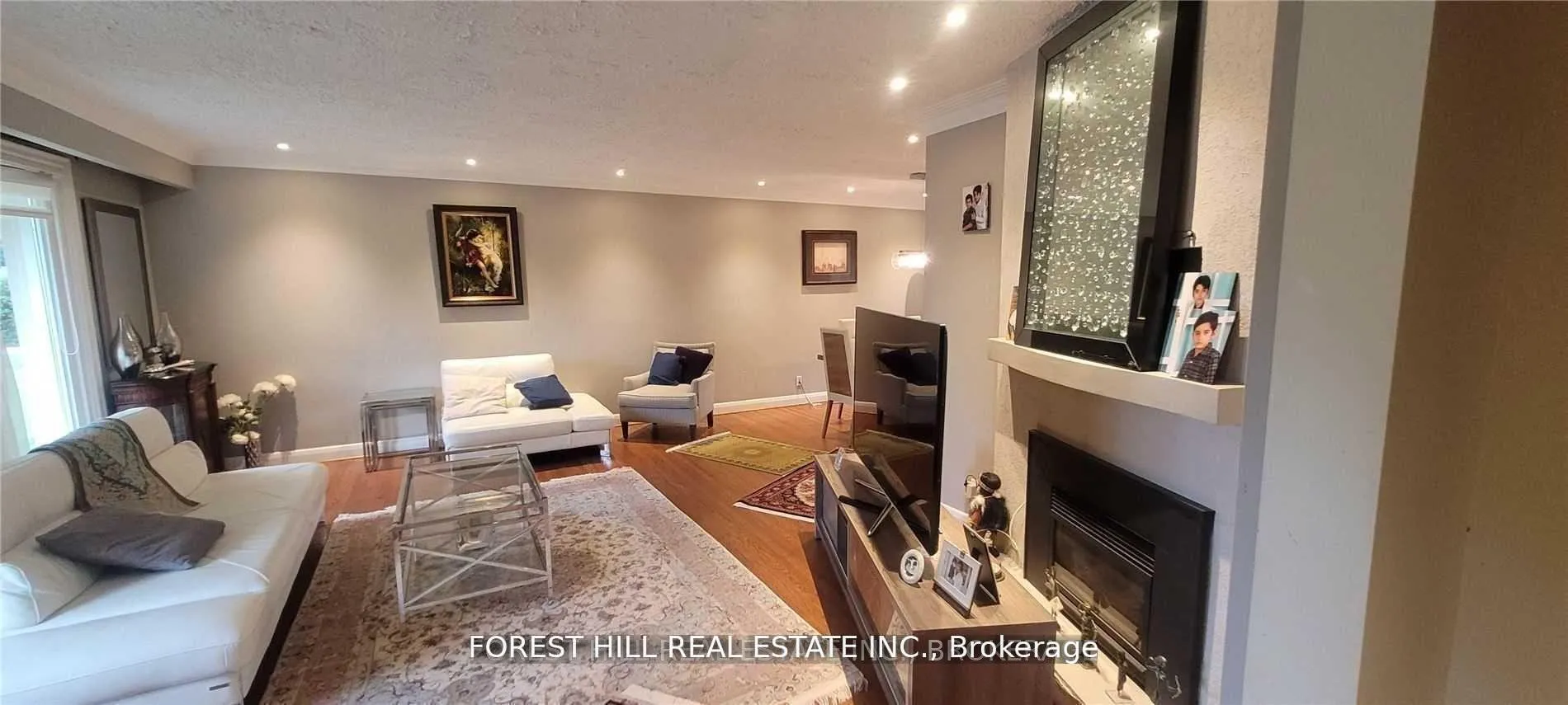 Photo 10 of 9 Vistaview Boulevard, Vaughan, Uplands — HOMEH