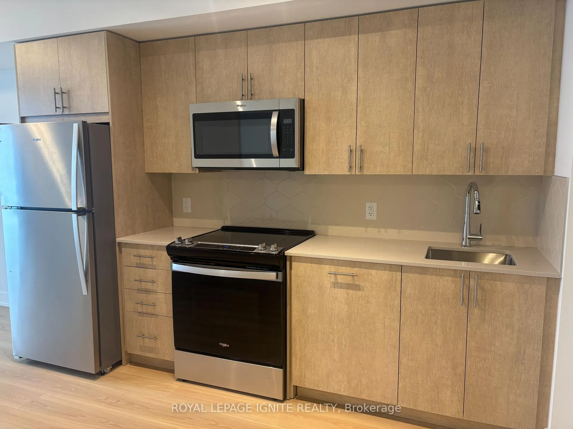 Photo 6 of Unit 1025, 2545 Simcoe Street, Oshawa, Windfields — HOMEH