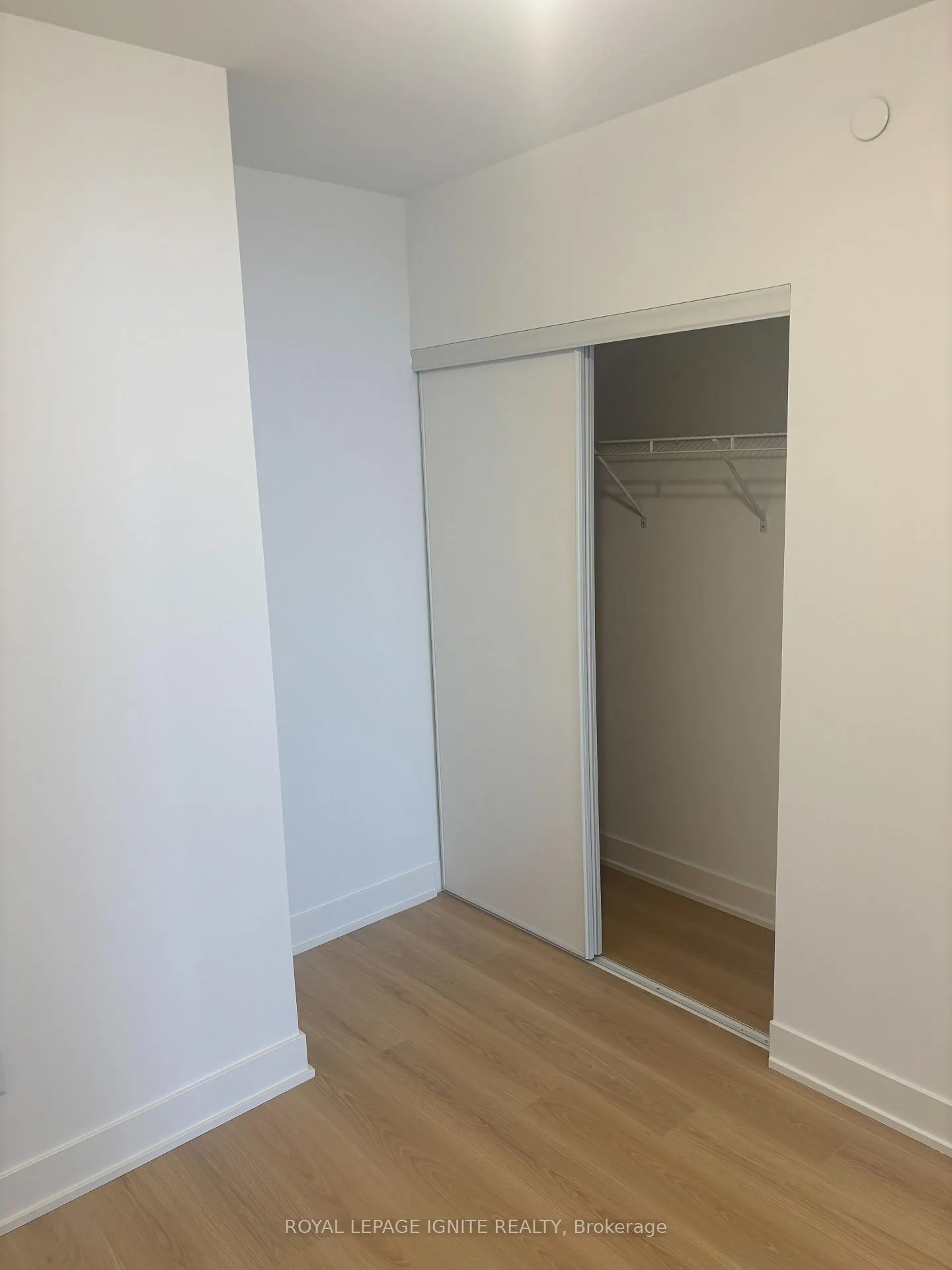 Photo 8 of Unit 1025, 2545 Simcoe Street, Oshawa, Windfields — HOMEH