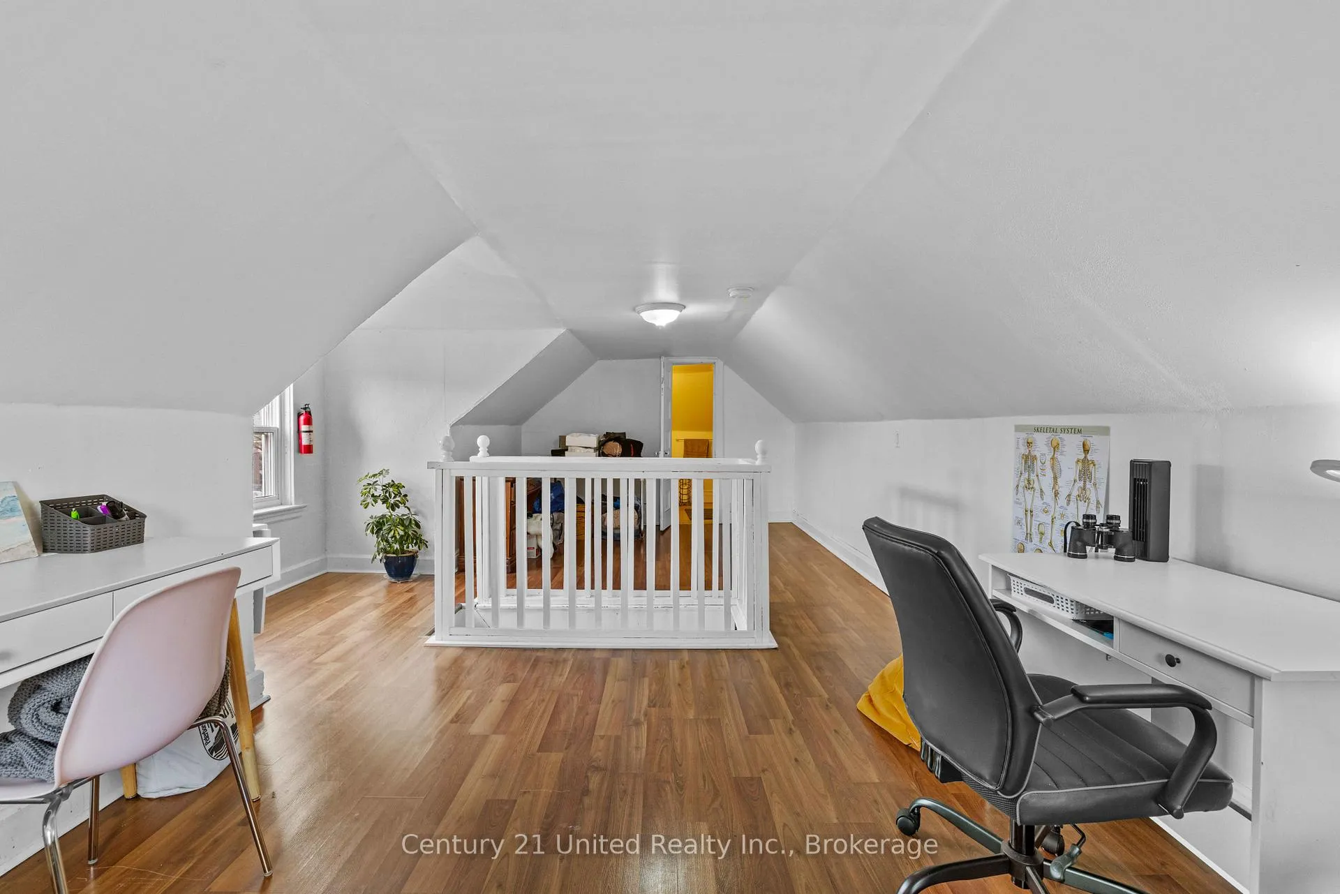 Photo 22 of 575 Bethune Street, Peterborough, Town Ward 3 — HOMEH
