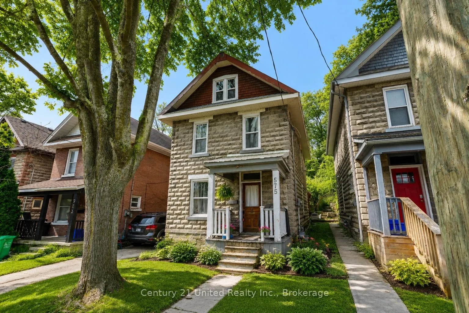 Photo 1 of 575 Bethune Street, Peterborough, Town Ward 3 — HOMEH