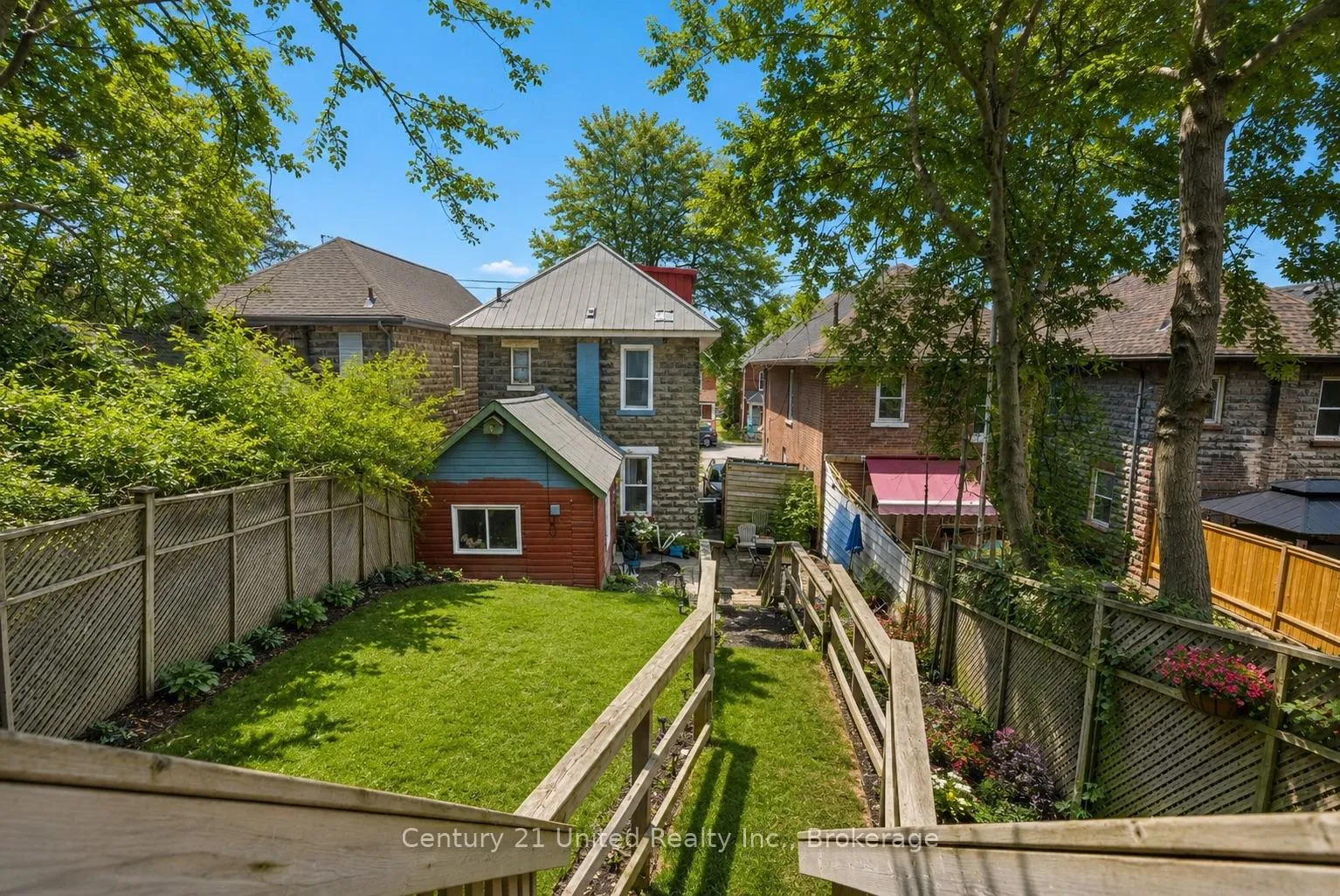 Photo 2 of 575 Bethune Street, Peterborough, Town Ward 3 — HOMEH