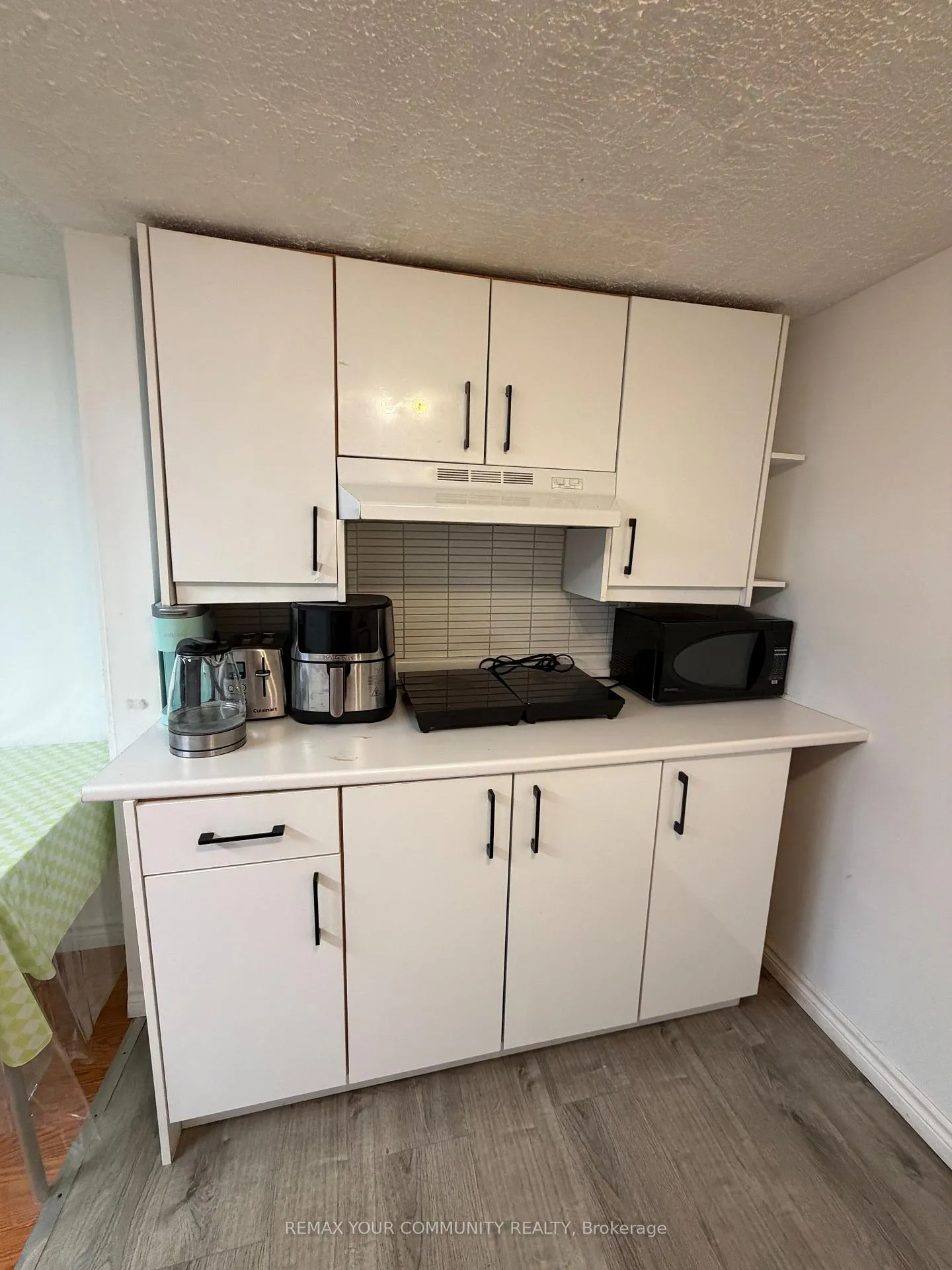 Photo 9 of Unit Bsmnt, 101 Springhead Gardens, Richmond Hill, North Richvale — HOMEH