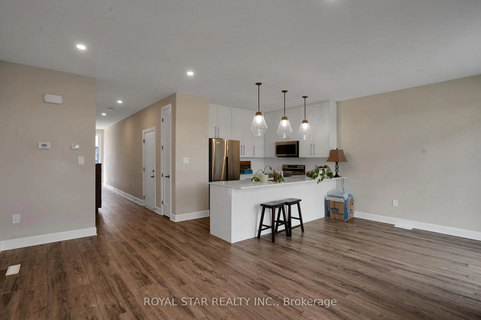Photo 7 of Unit 108, 175 Doan Drive, Middlesex Centre, Rural Middlesex Centre — HOMEH