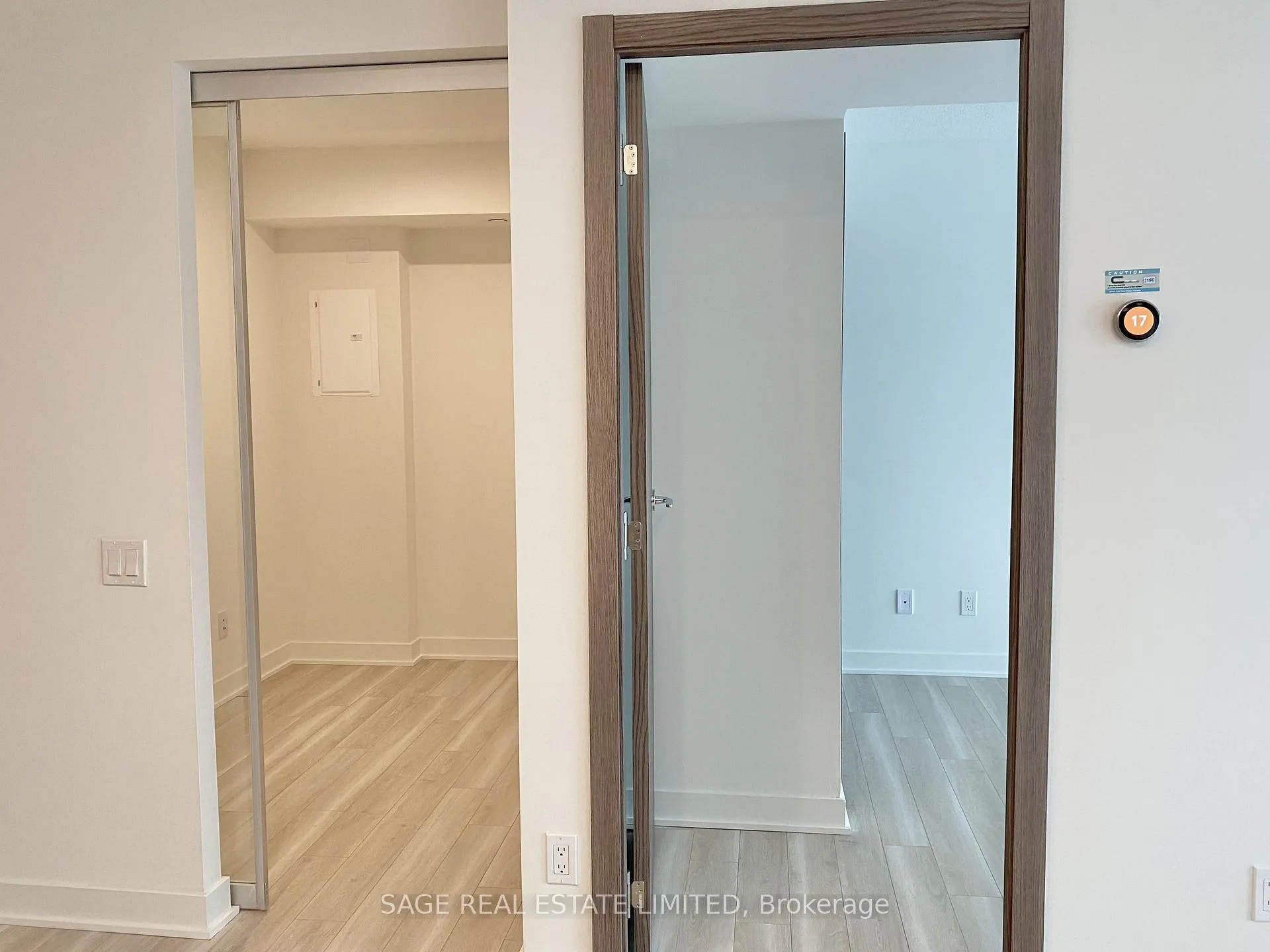 Photo 11 of Unit 801, 17 Bathurst Street, Toronto, Waterfront Communities — HOMEH