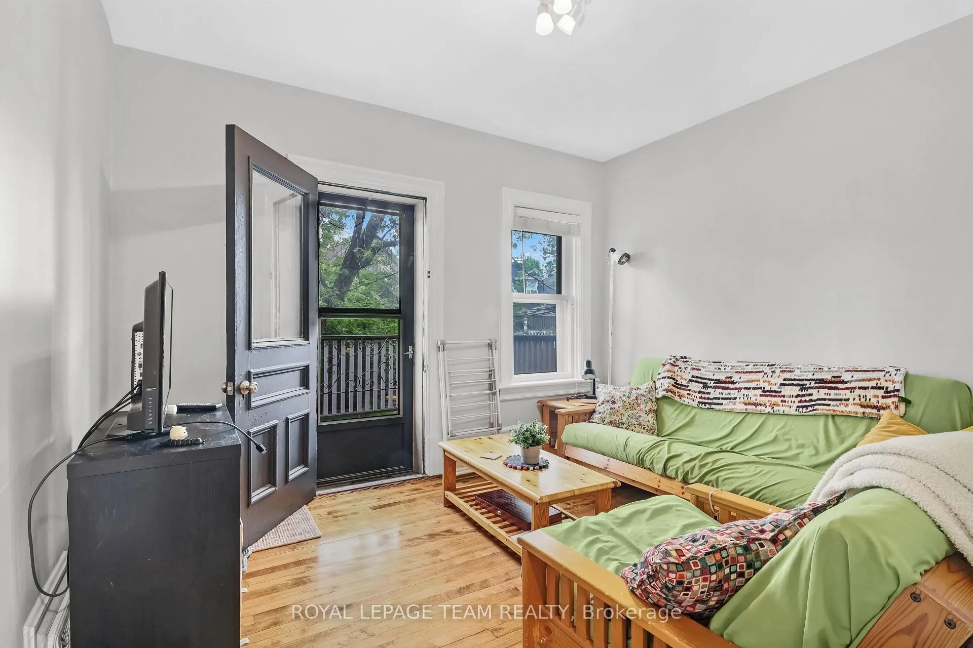 Photo 17 of 44 Mcleod Street, Ottawa, Ottawa Centre/Golden Triangle — HOMEH