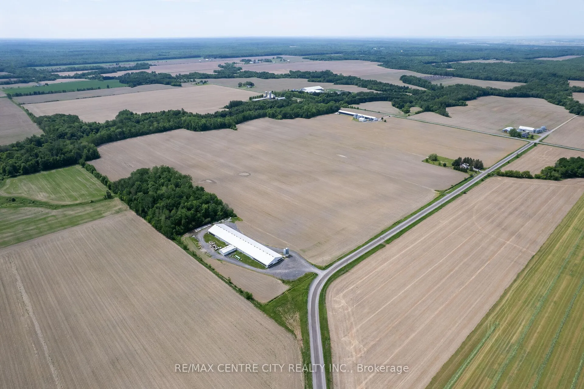 Photo 5 of 4390 Dicaire Road, The Nation, The Nation Municipality — HOMEH