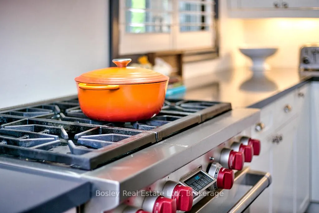 Photo 10 of 102 Ridgeview Drive N, Blue Mountains — HOMEH