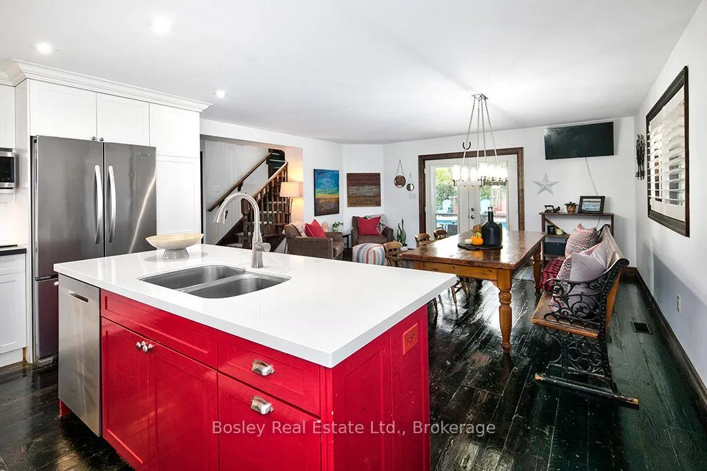 Photo 11 of 102 Ridgeview Drive N, Blue Mountains — HOMEH