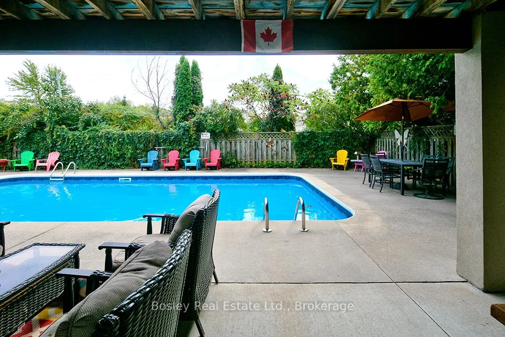 Photo 13 of 102 Ridgeview Drive N, Blue Mountains — HOMEH