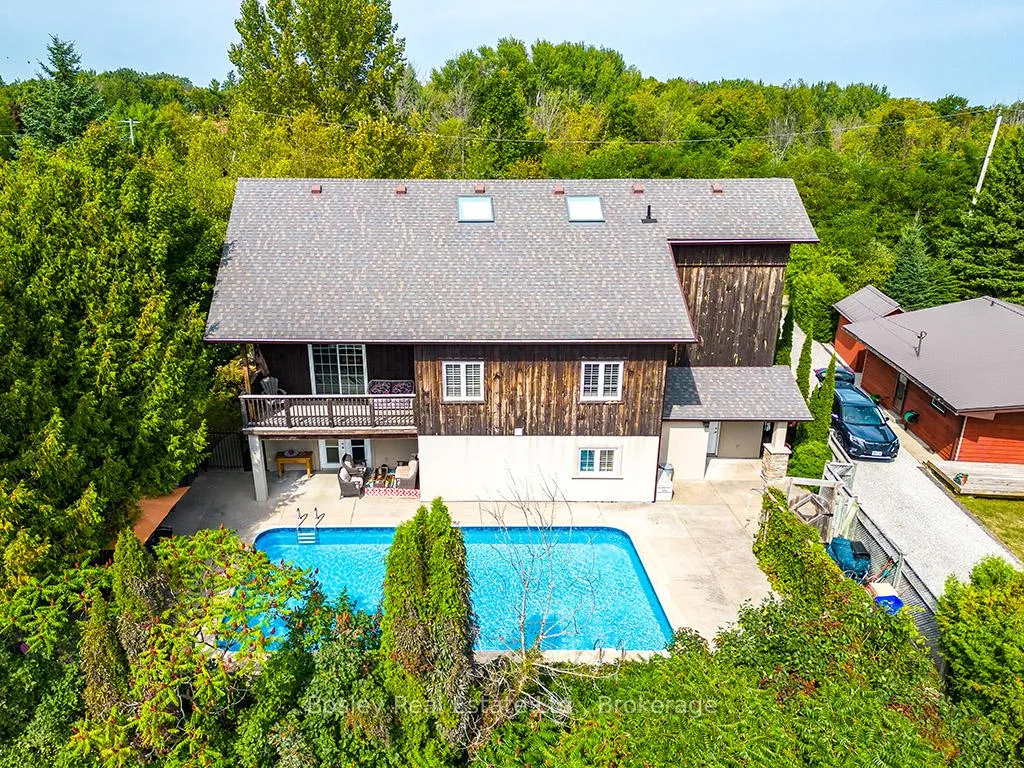 Photo 18 of 102 Ridgeview Drive N, Blue Mountains — HOMEH