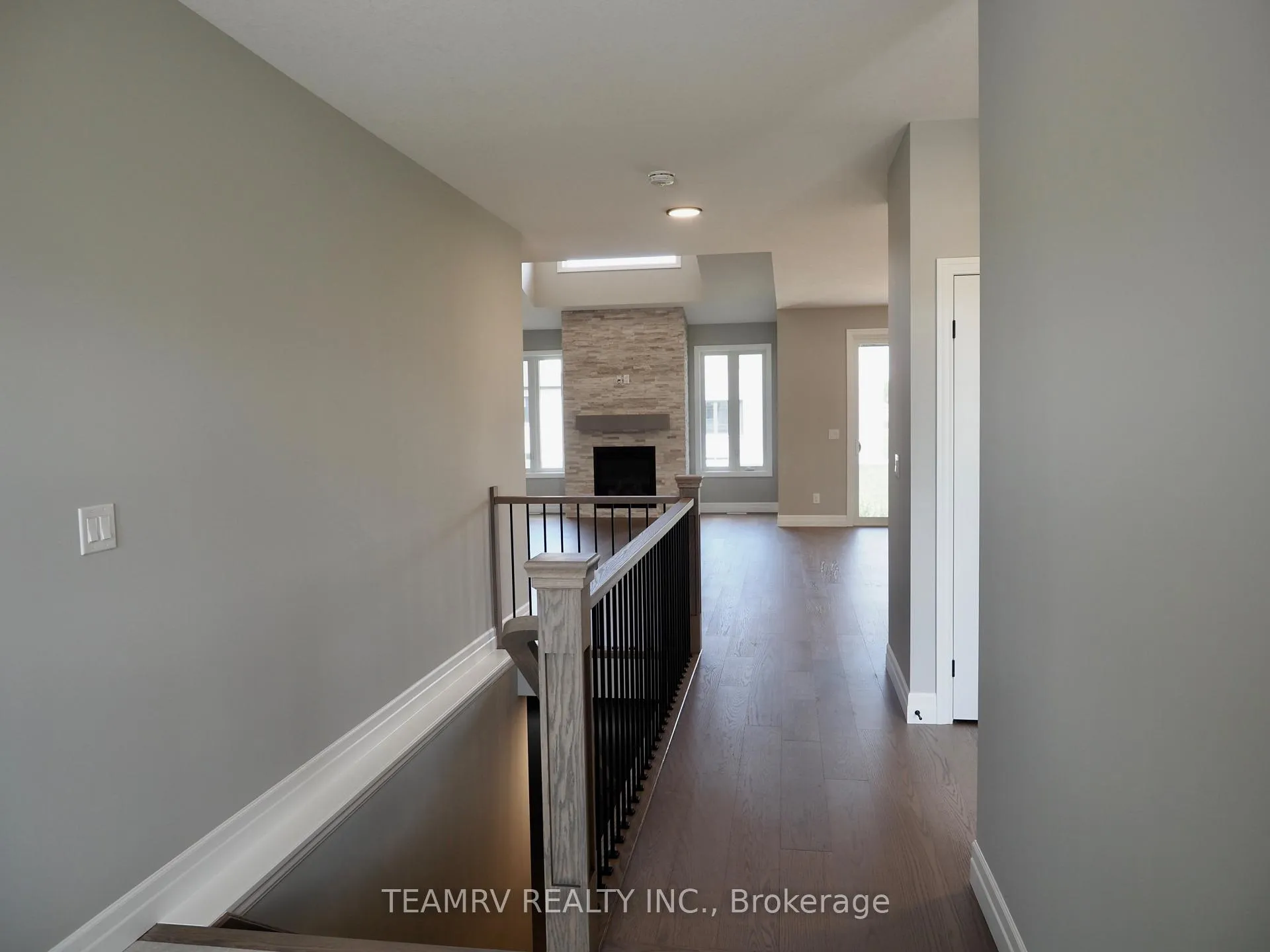 Photo 7 of 17 Darrow Drive, Tillsonburg — HOMEH