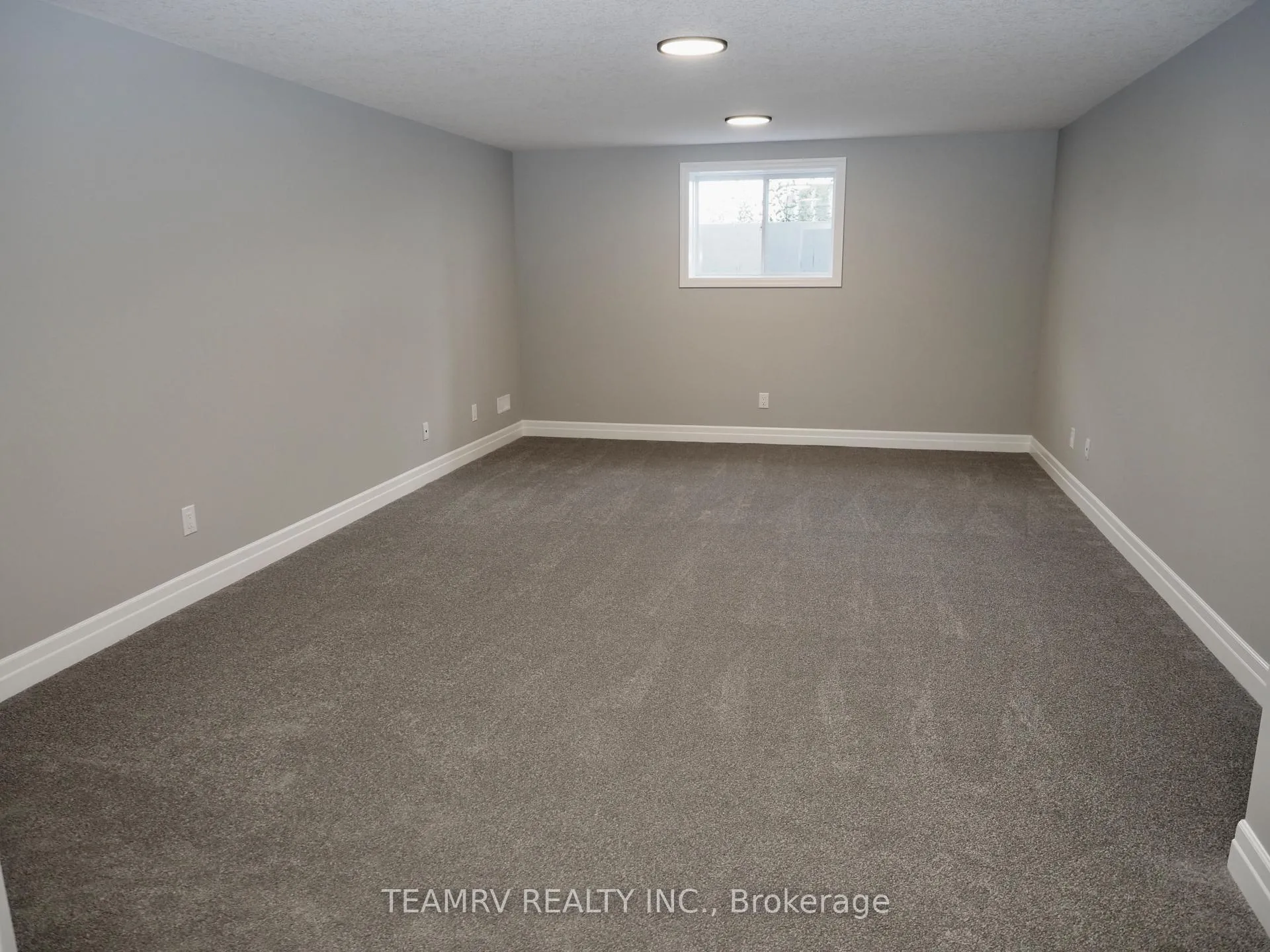 Photo 26 of 17 Darrow Drive, Tillsonburg — HOMEH