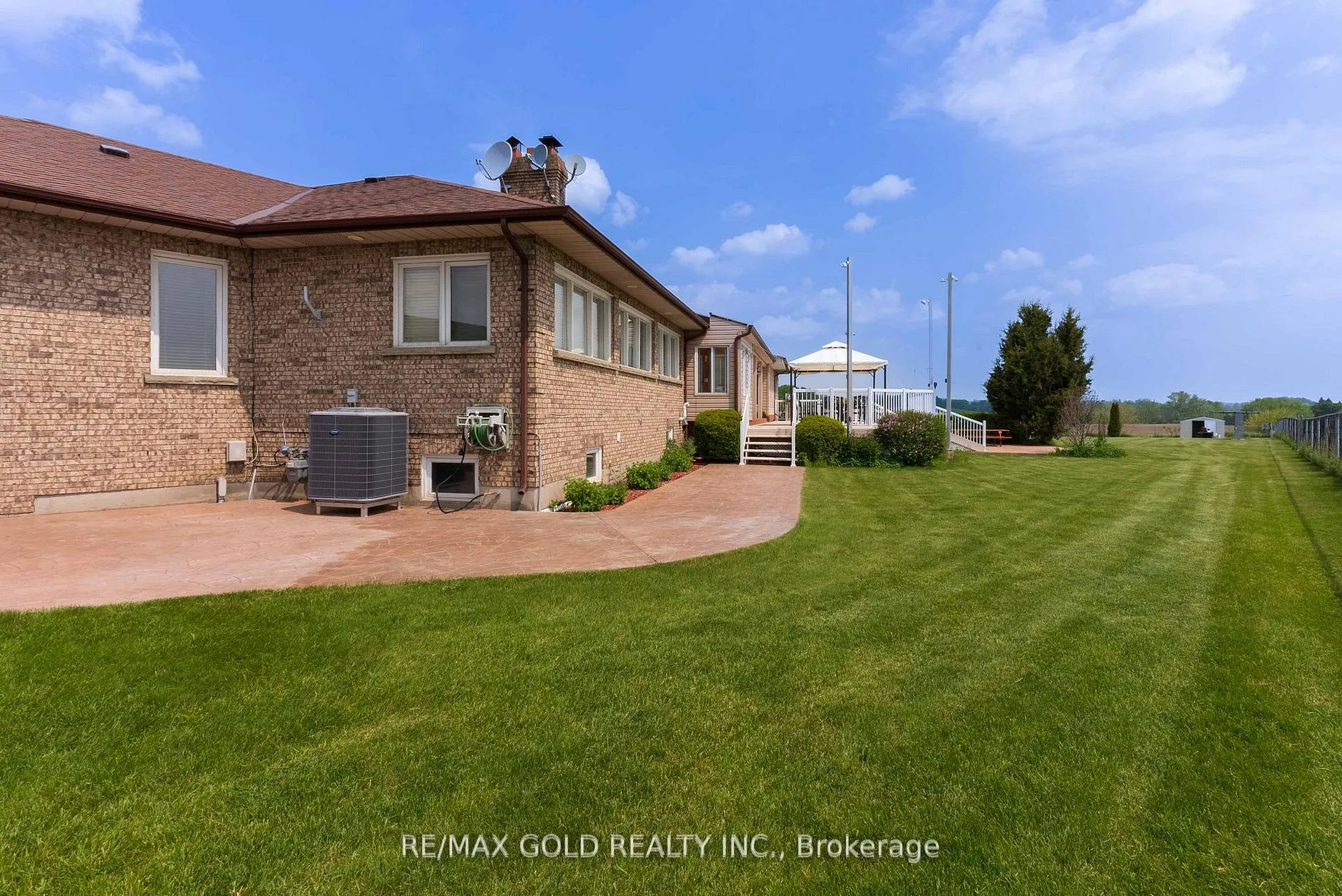 Photo 48 of 45 Humber Trail, Caledon, Palgrave — HOMEH