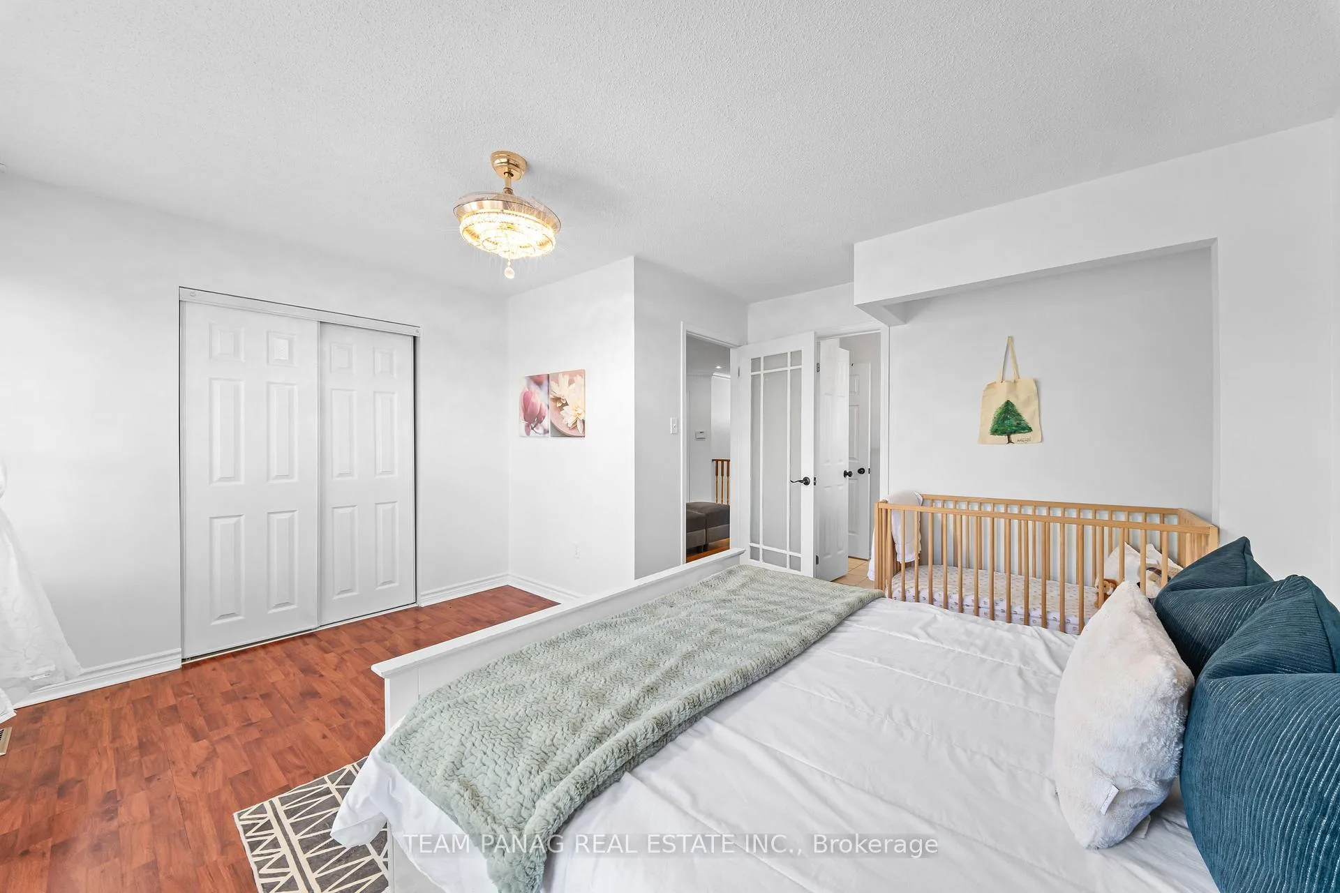 Photo 29 of 8 Shallimar Court, Brampton, Brampton West — HOMEH