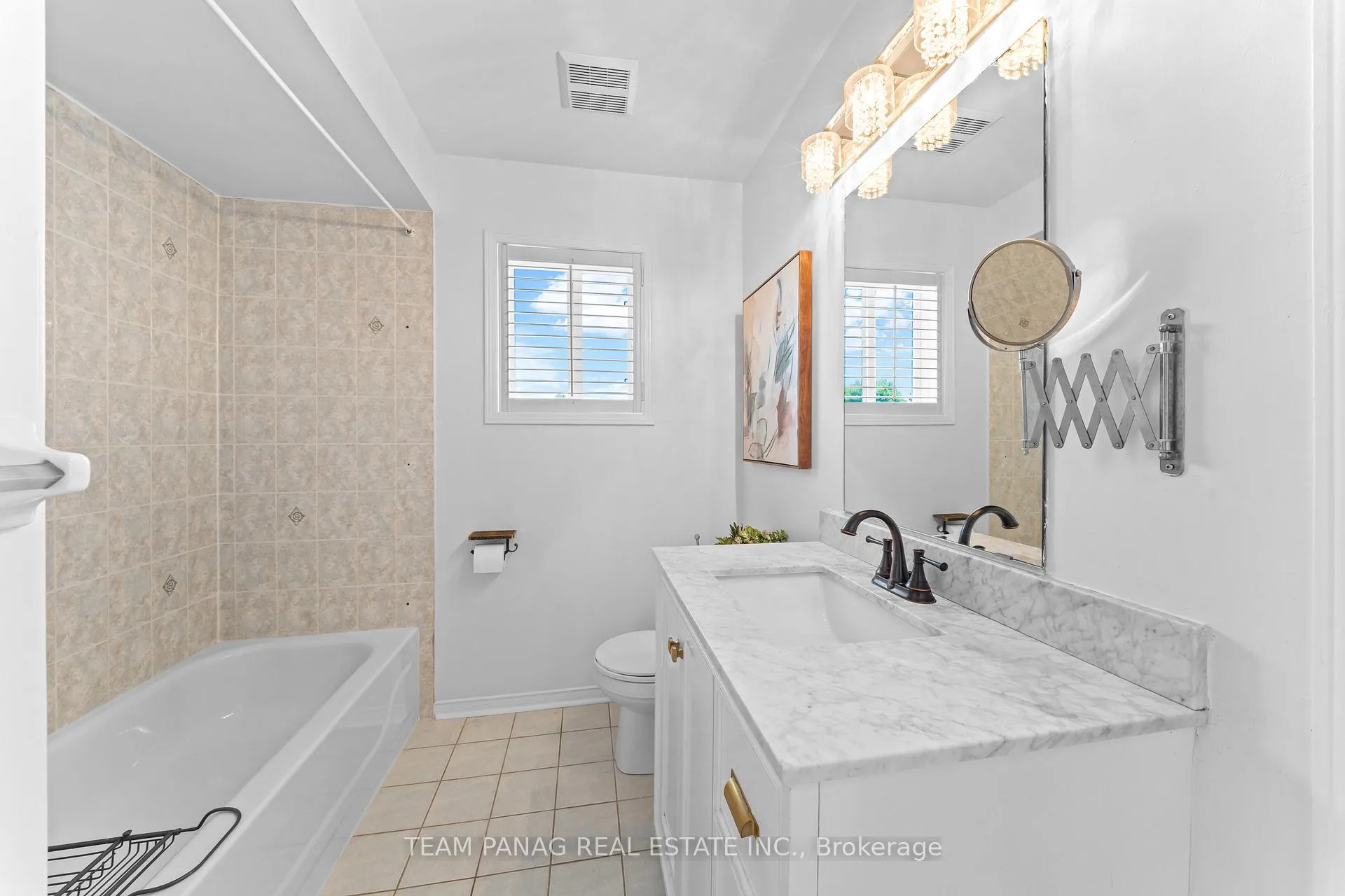 Photo 30 of 8 Shallimar Court, Brampton, Brampton West — HOMEH