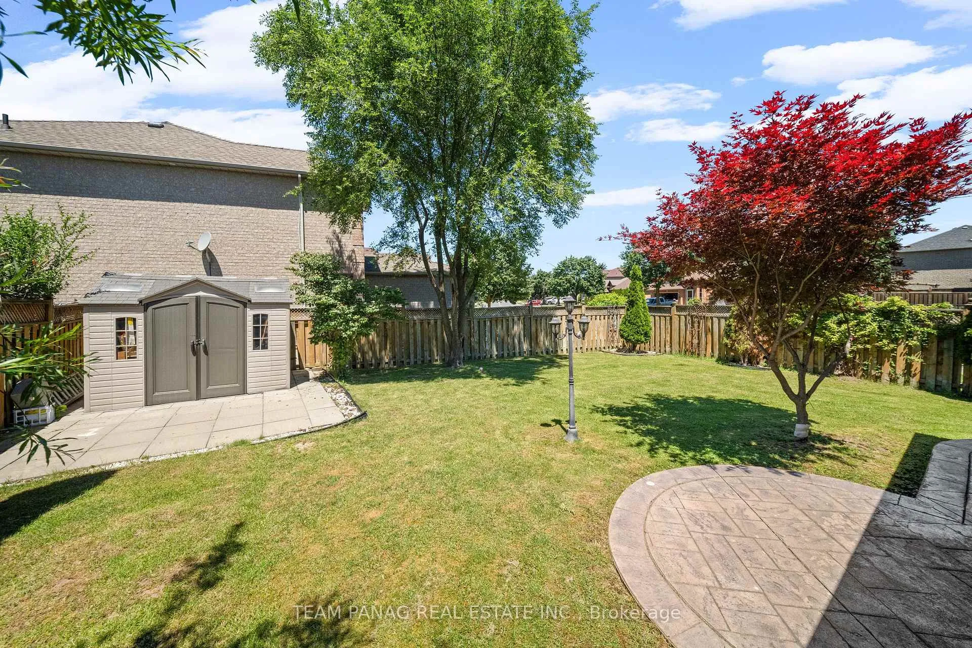 Photo 44 of 8 Shallimar Court, Brampton, Brampton West — HOMEH