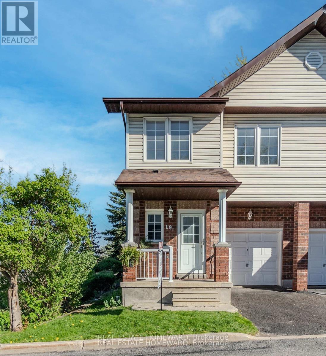 Photo 1 of Unit 19, 488 Yonge Street, Barrie, Painswick North — HOMEH