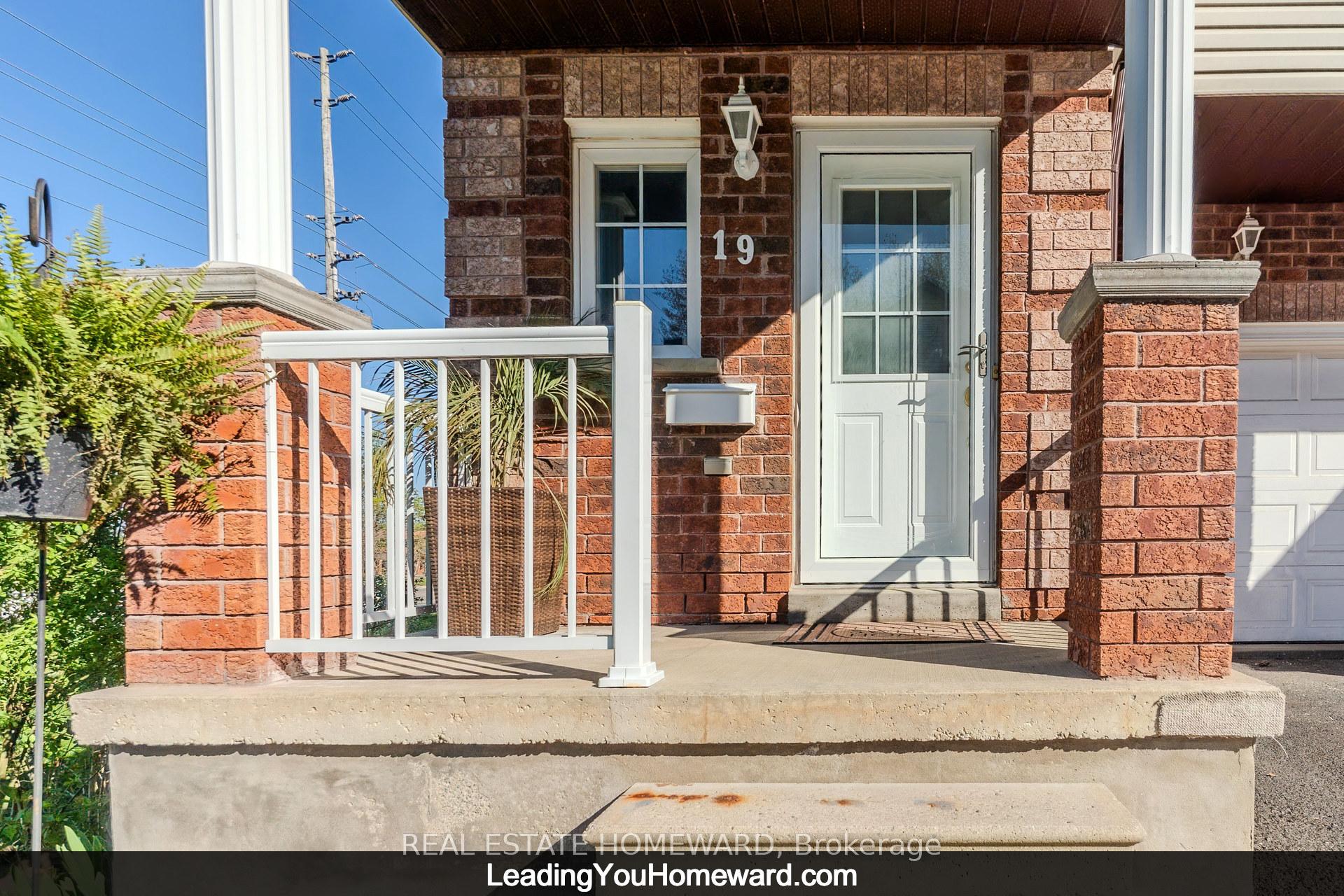 Photo 2 of Unit 19, 488 Yonge Street, Barrie, Painswick North — HOMEH