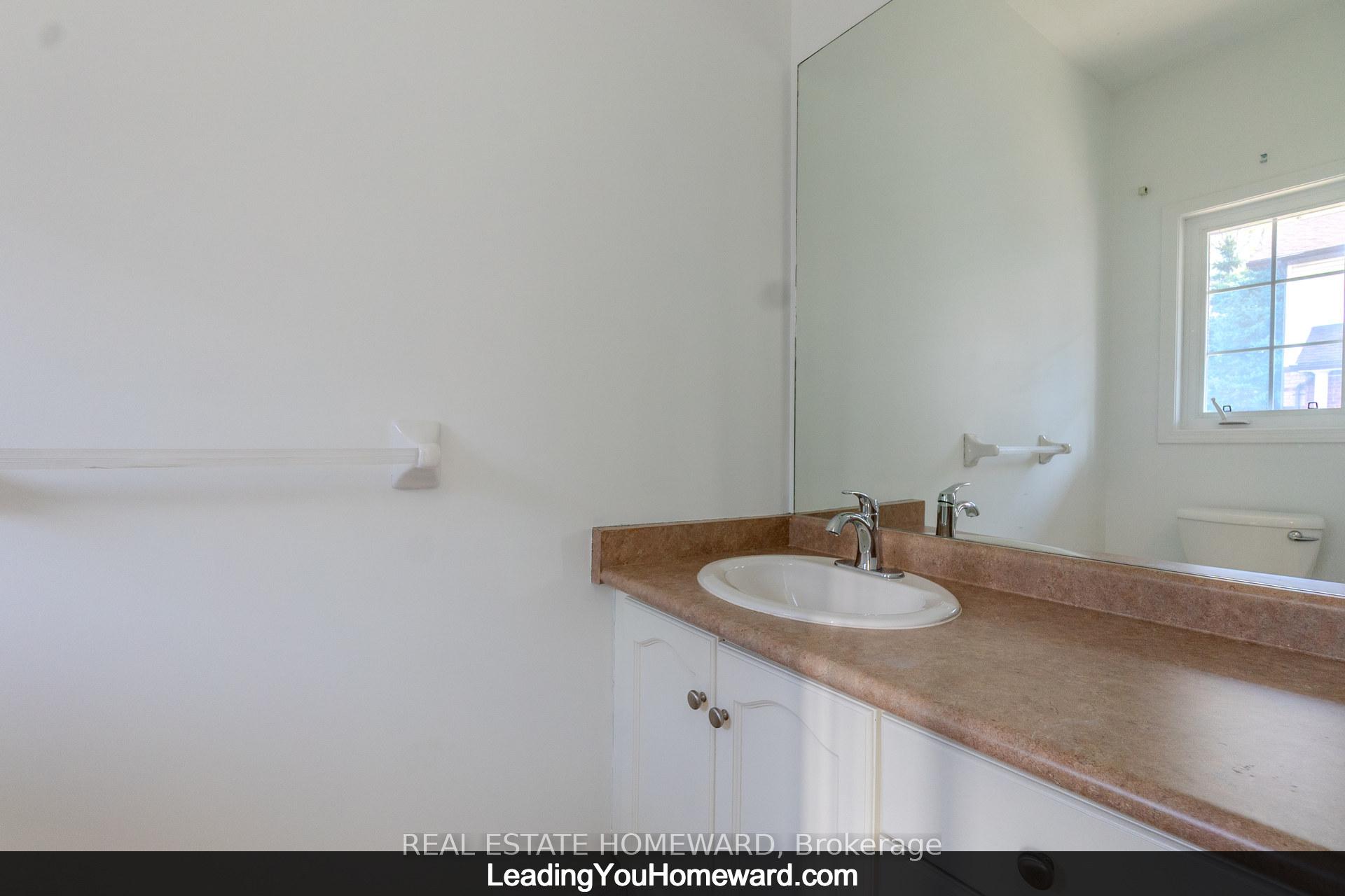 Photo 9 of Unit 19, 488 Yonge Street, Barrie, Painswick North — HOMEH