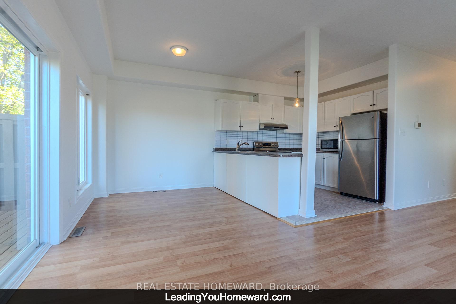 Photo 11 of Unit 19, 488 Yonge Street, Barrie, Painswick North — HOMEH