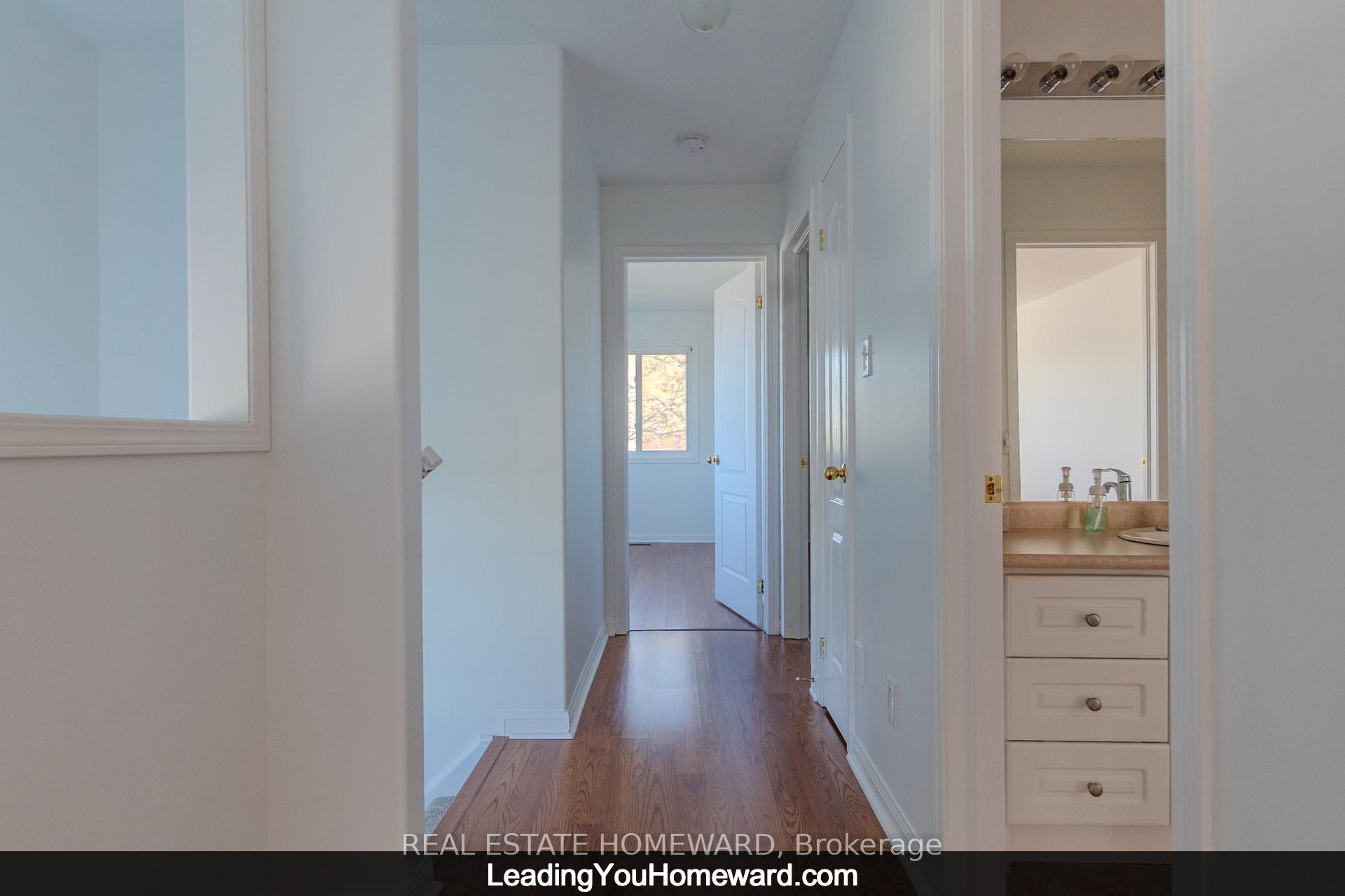 Photo 14 of Unit 19, 488 Yonge Street, Barrie, Painswick North — HOMEH