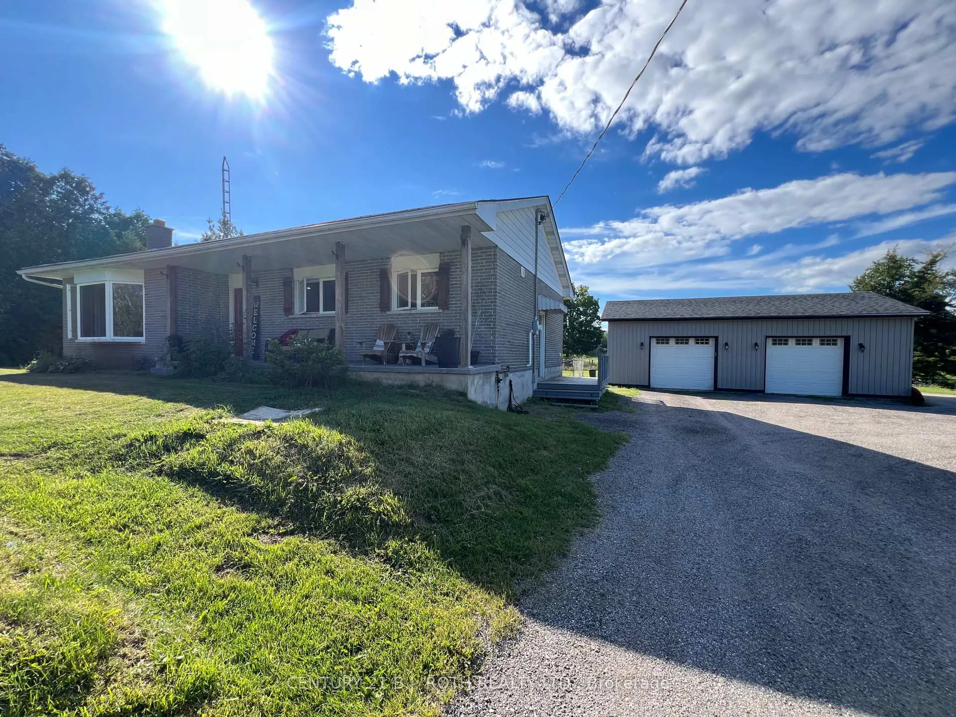 Photo 4 of 2266 Foxmead Road, Oro-Medonte, Rural Oro-Medonte — HOMEH