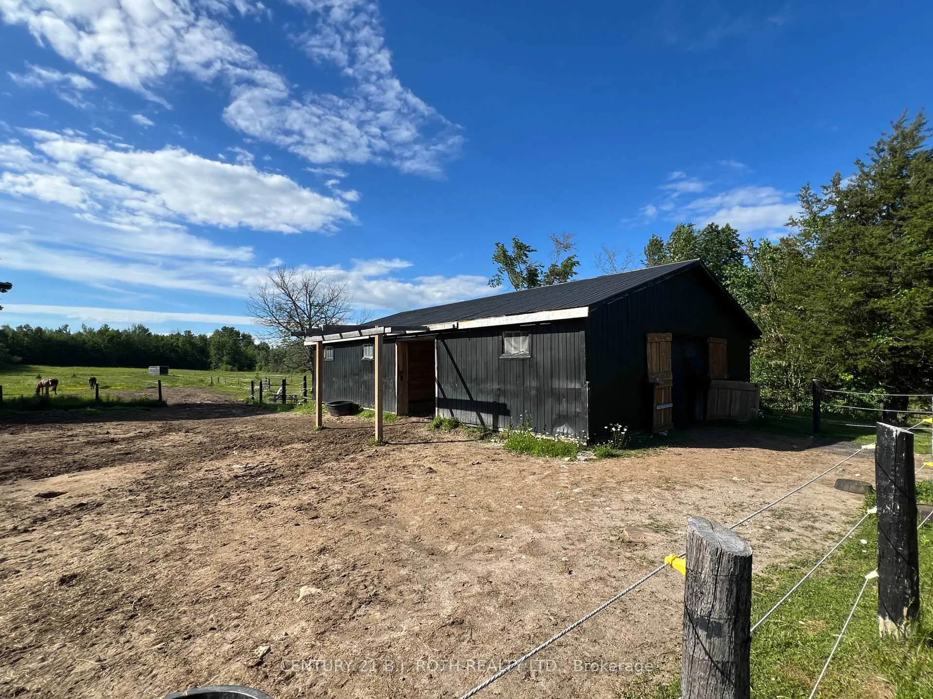 Photo 9 of 2266 Foxmead Road, Oro-Medonte, Rural Oro-Medonte — HOMEH