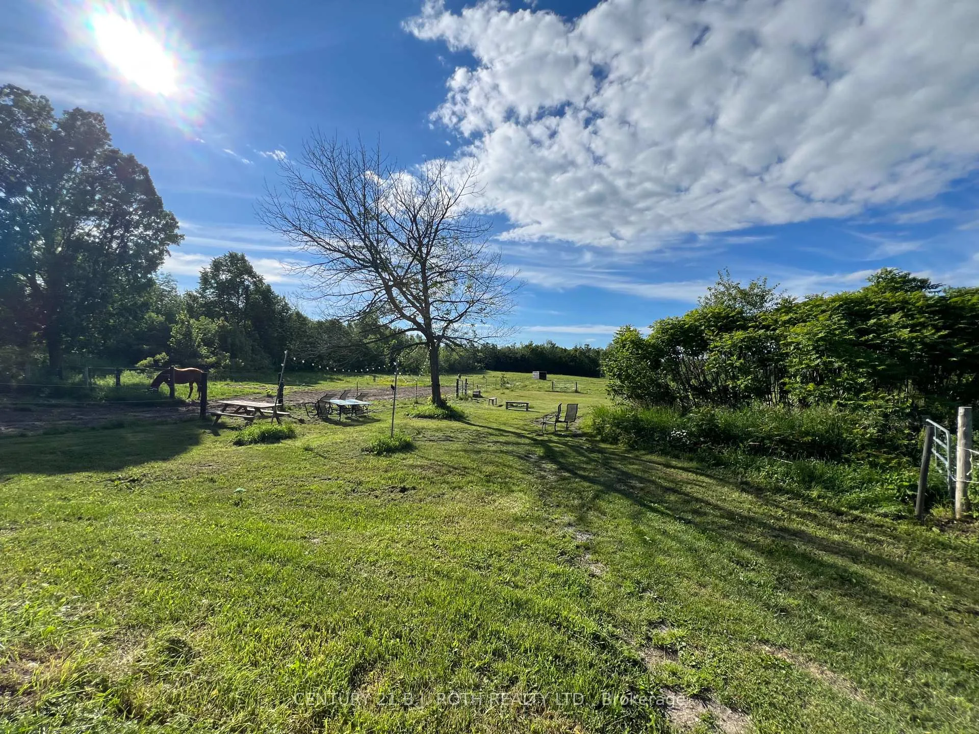 Photo 46 of 2266 Foxmead Road, Oro-Medonte, Rural Oro-Medonte — HOMEH