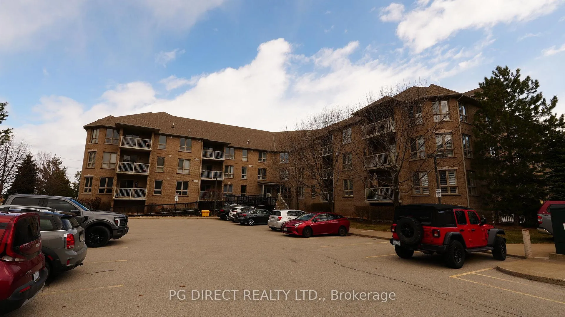 Photo 1 of Unit 105, 56 Kerman Avenue, Grimsby, Grimsby West — HOMEH
